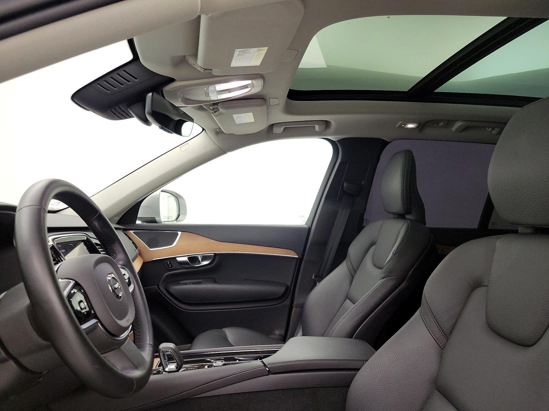 Thumbnail: 2025 Volvo XC90 - 20