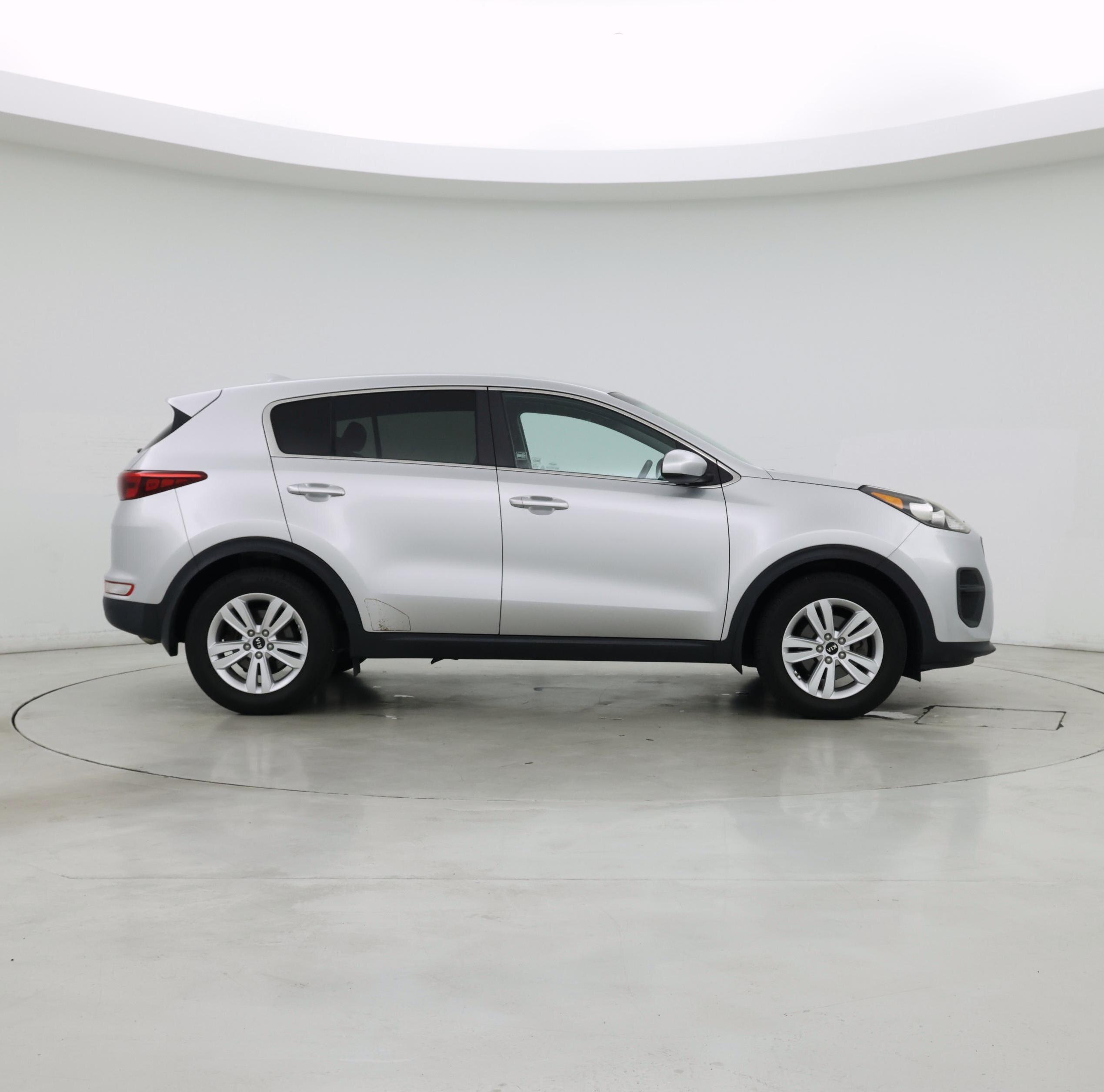 Thumbnail: 2017 Kia Sportage - 7