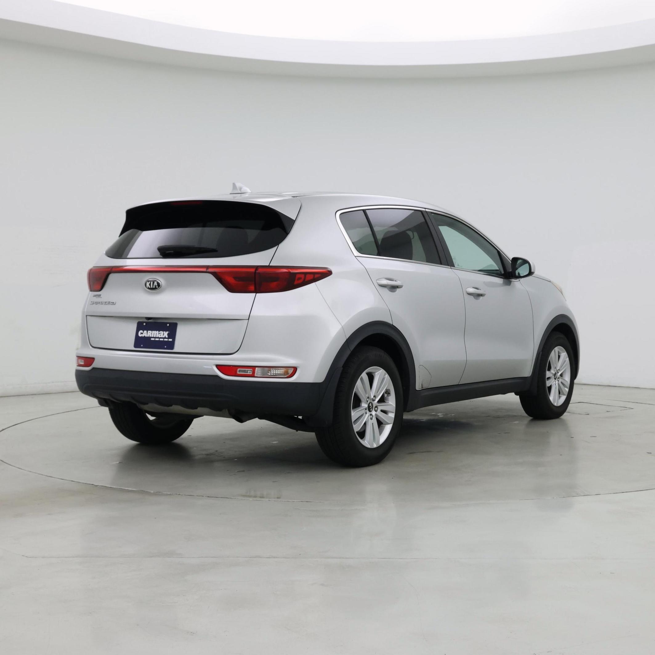 Thumbnail: 2017 Kia Sportage - 8