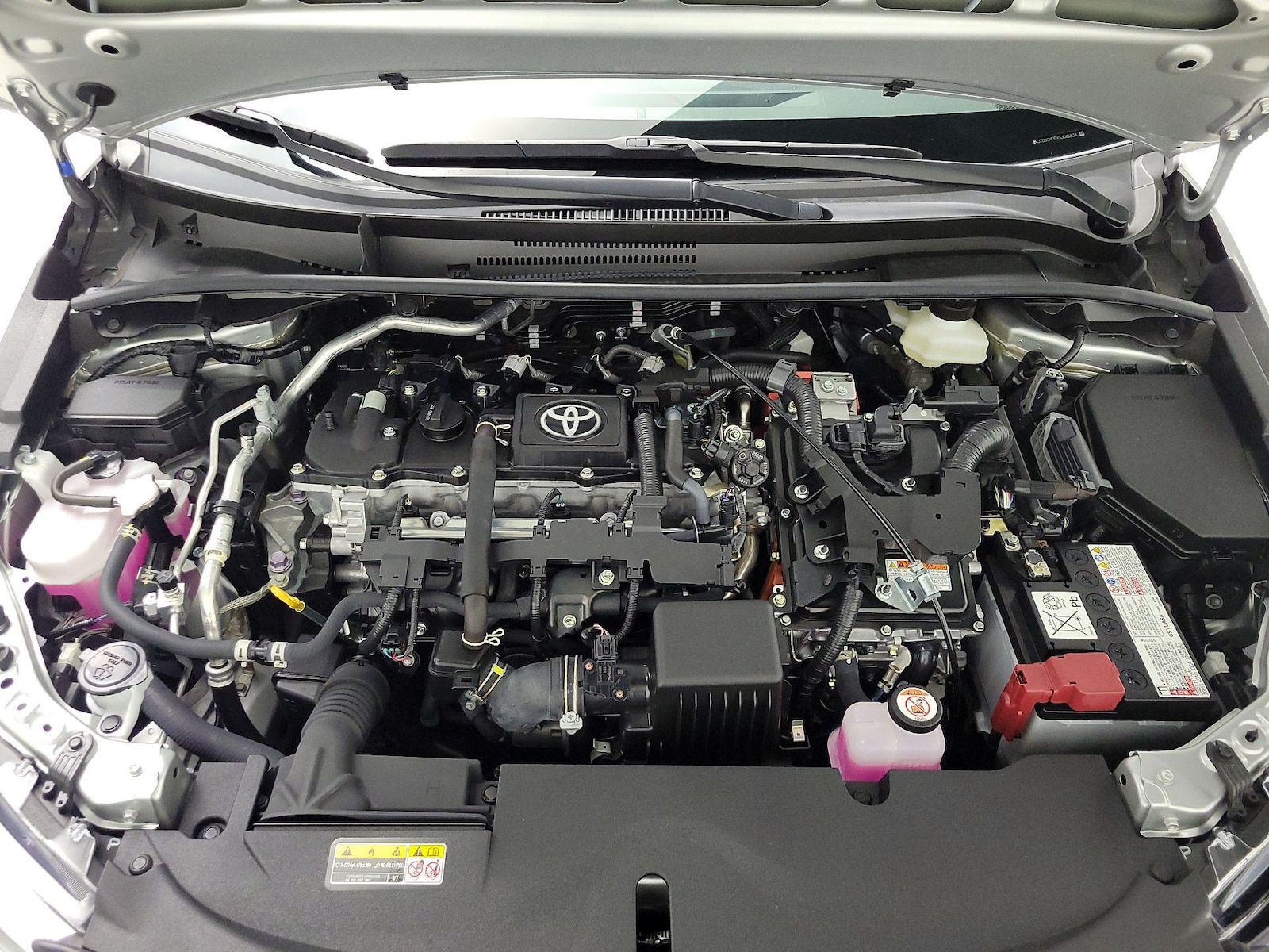 2025 Toyota Corolla LE - Photo 23