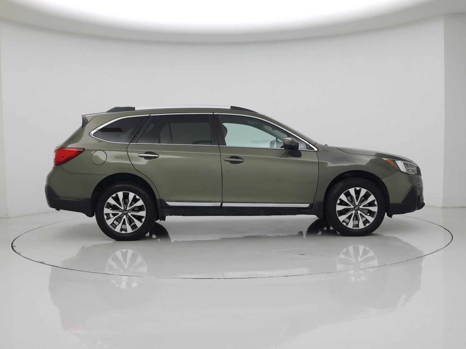 2018 Subaru Outback Touring - Photo 8
