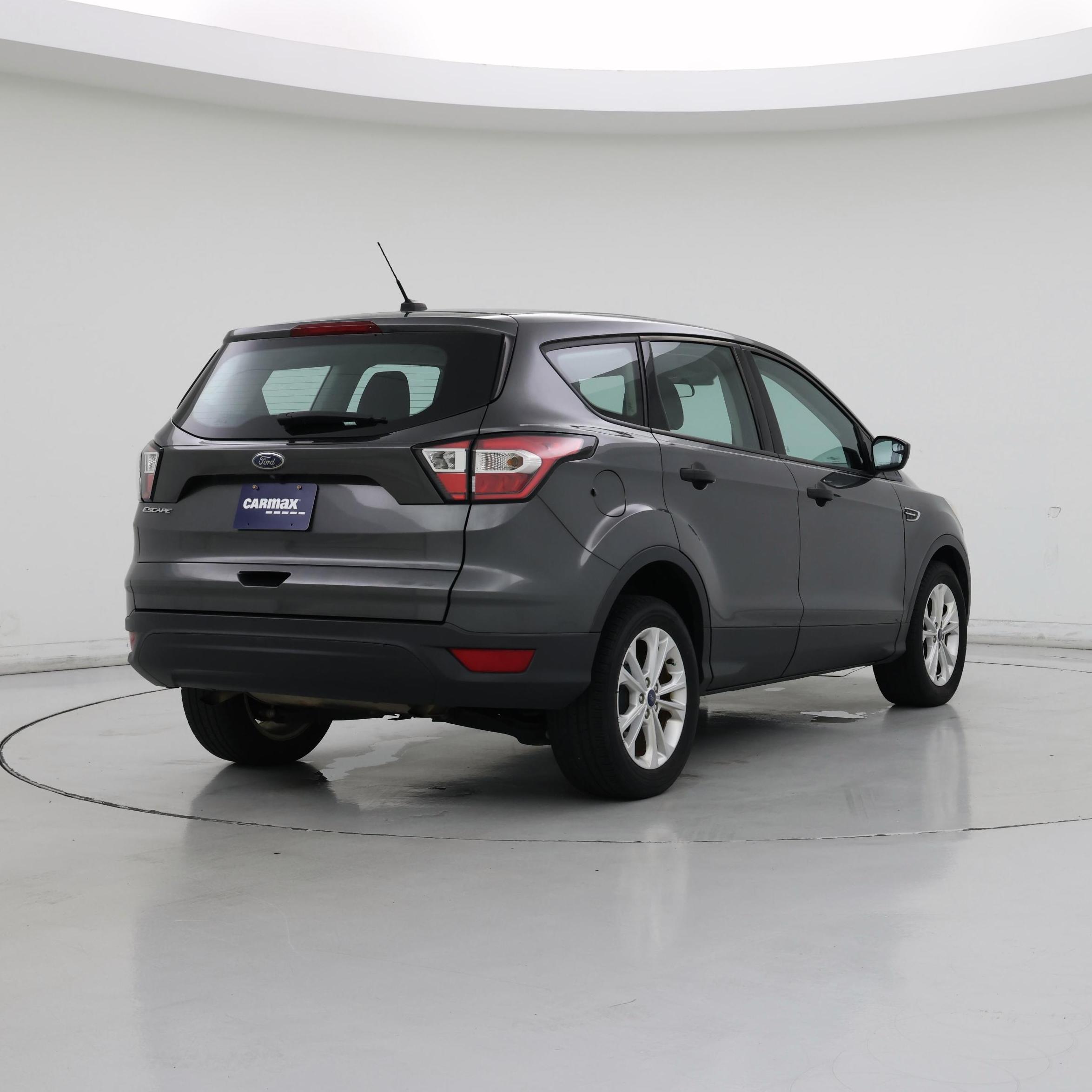 Thumbnail: 2017 Ford Escape - 8