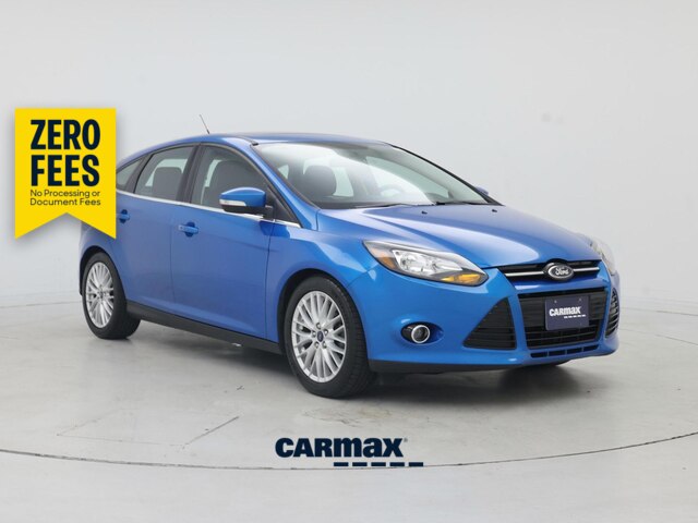 Blue 2014 Ford Focus Hatchback Front-Wheel Drive Automatic
