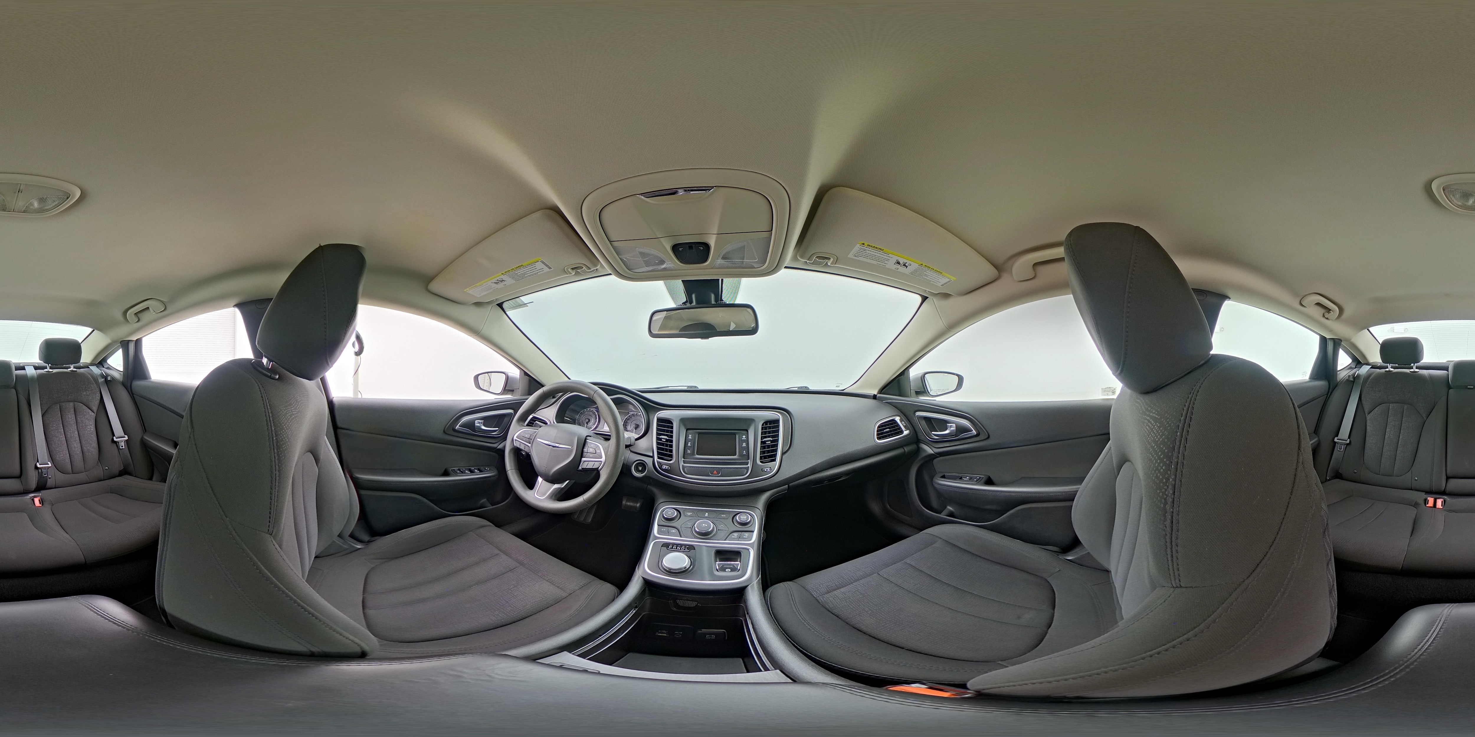 2015 Chrysler 200 Limited - Photo 25