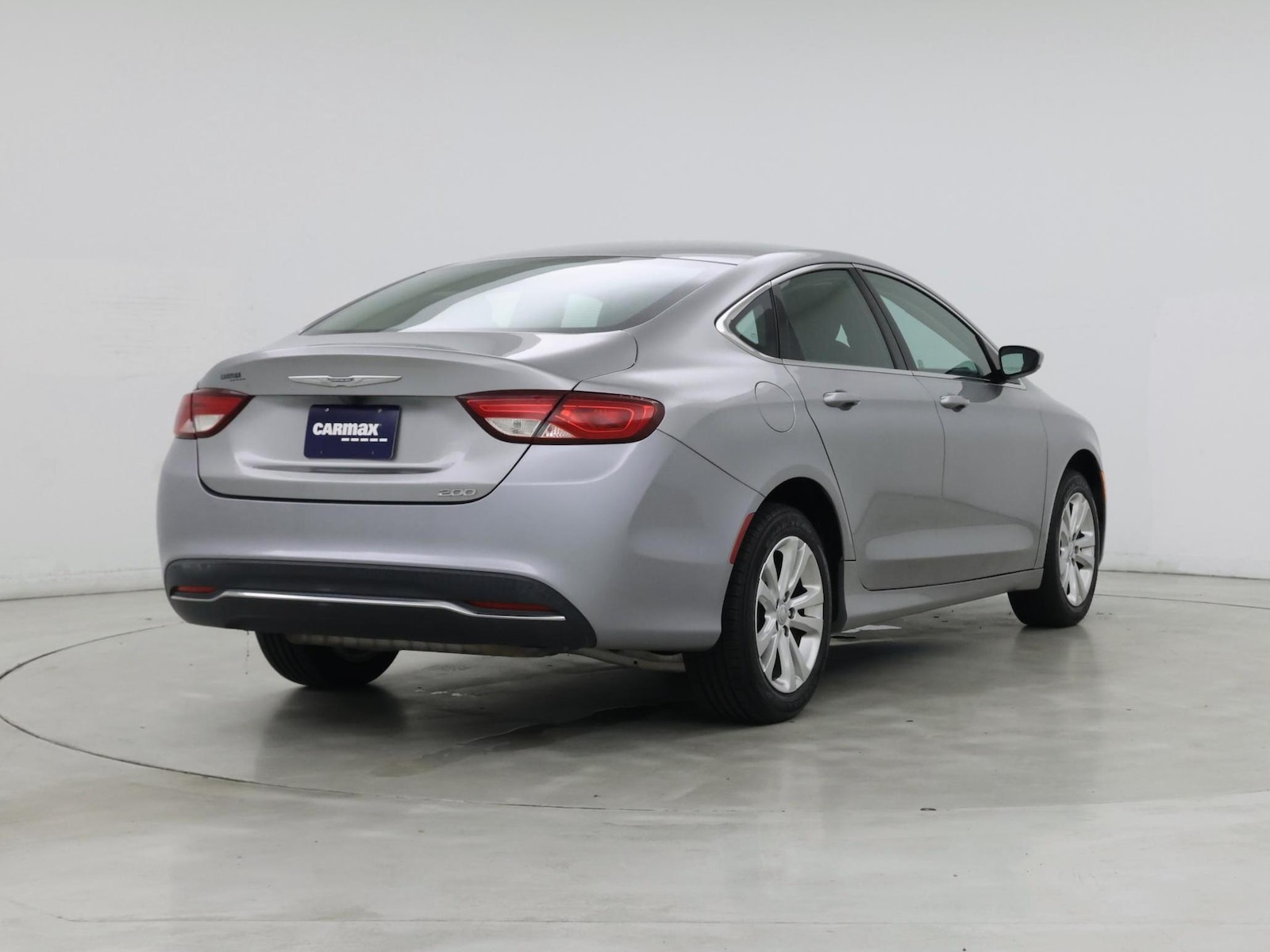 2015 Chrysler 200 Limited - Photo 9