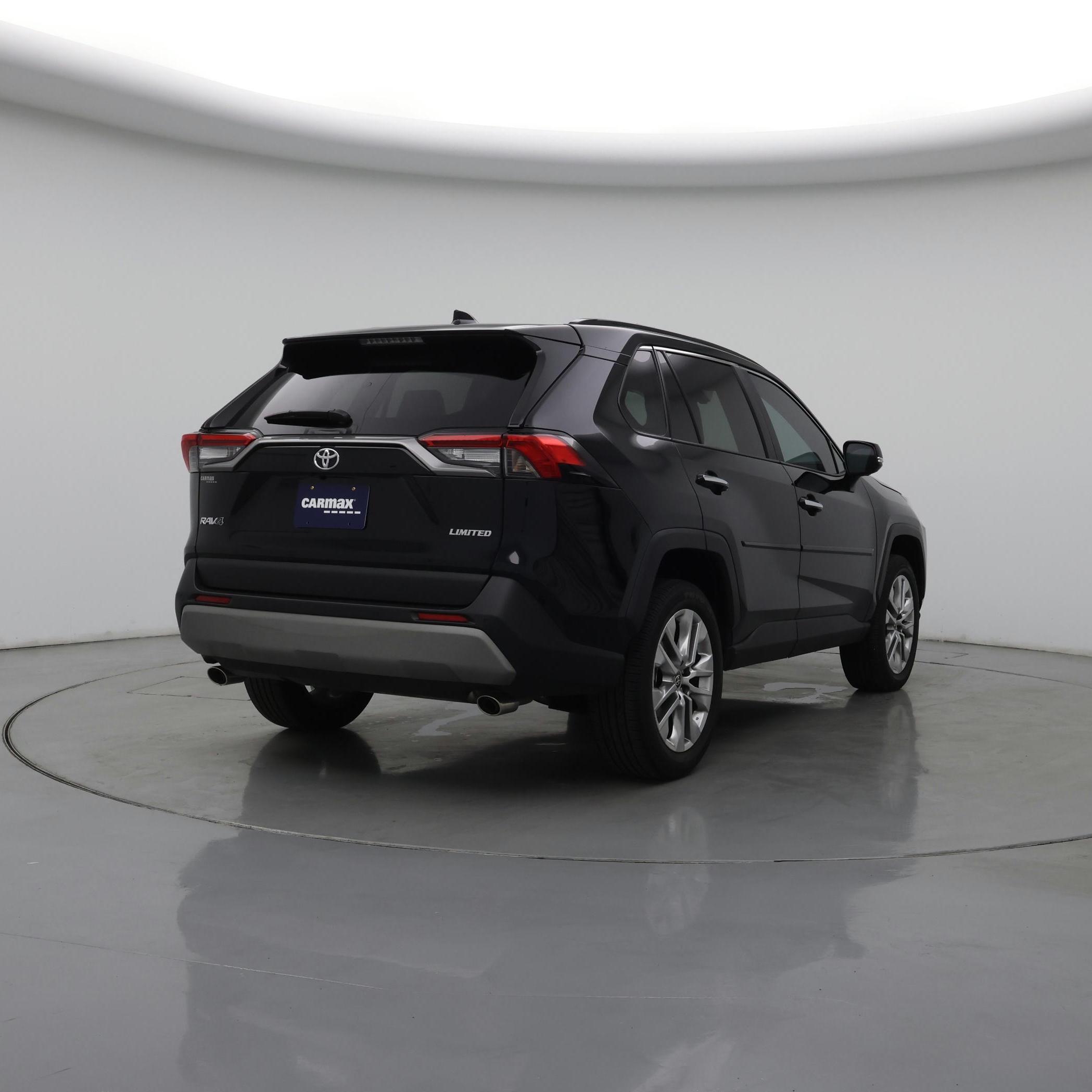 Thumbnail: 2025 Toyota RAV4 - 8