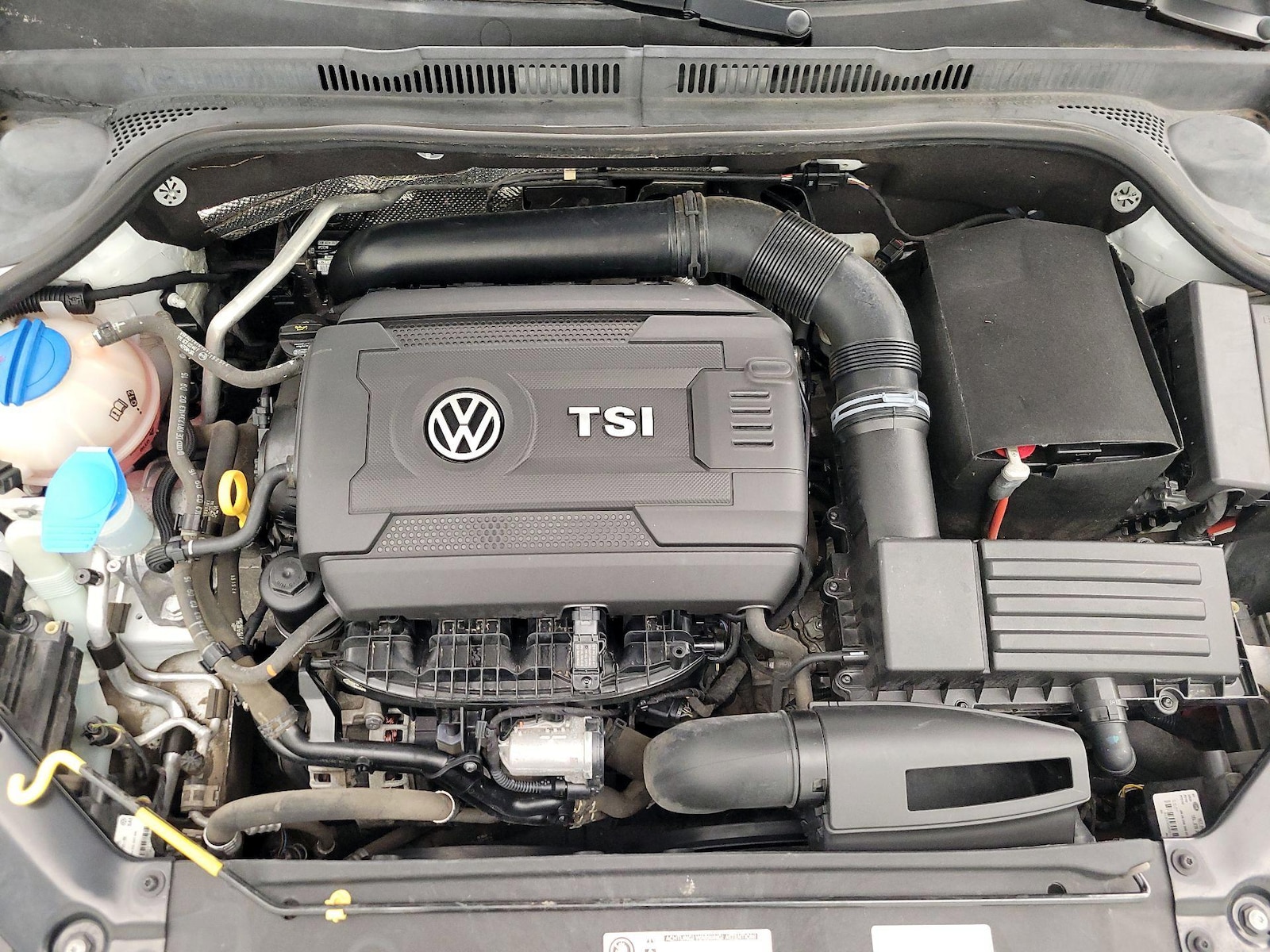 2015 Volkswagen Jetta SE - Photo 23