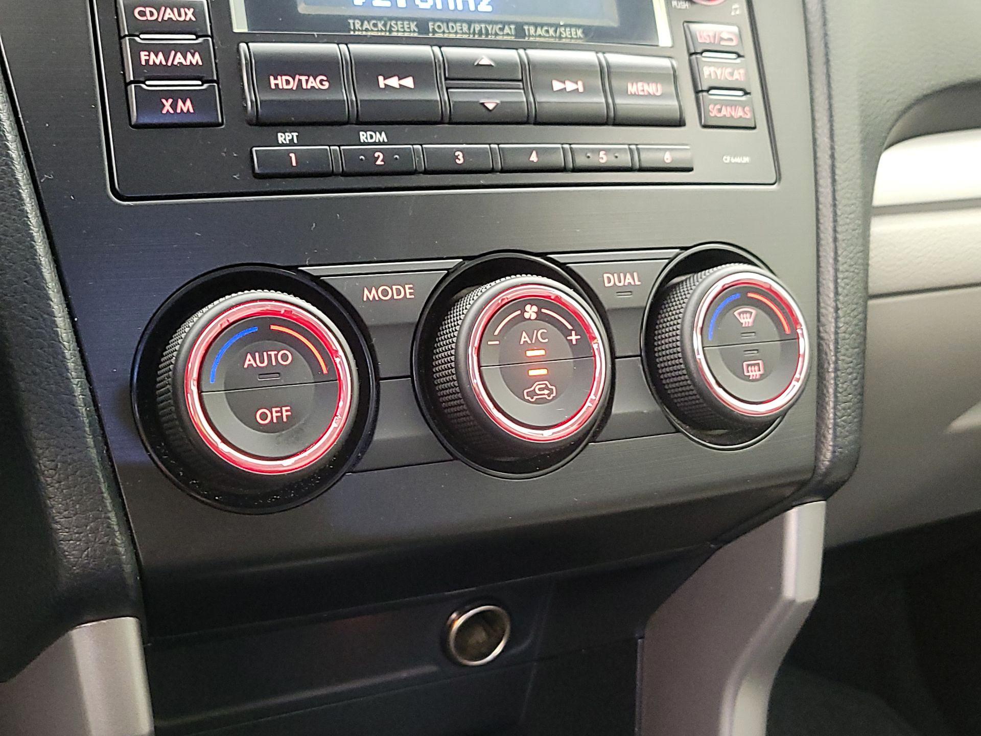 Thumbnail: 2015 Subaru Forester - 16