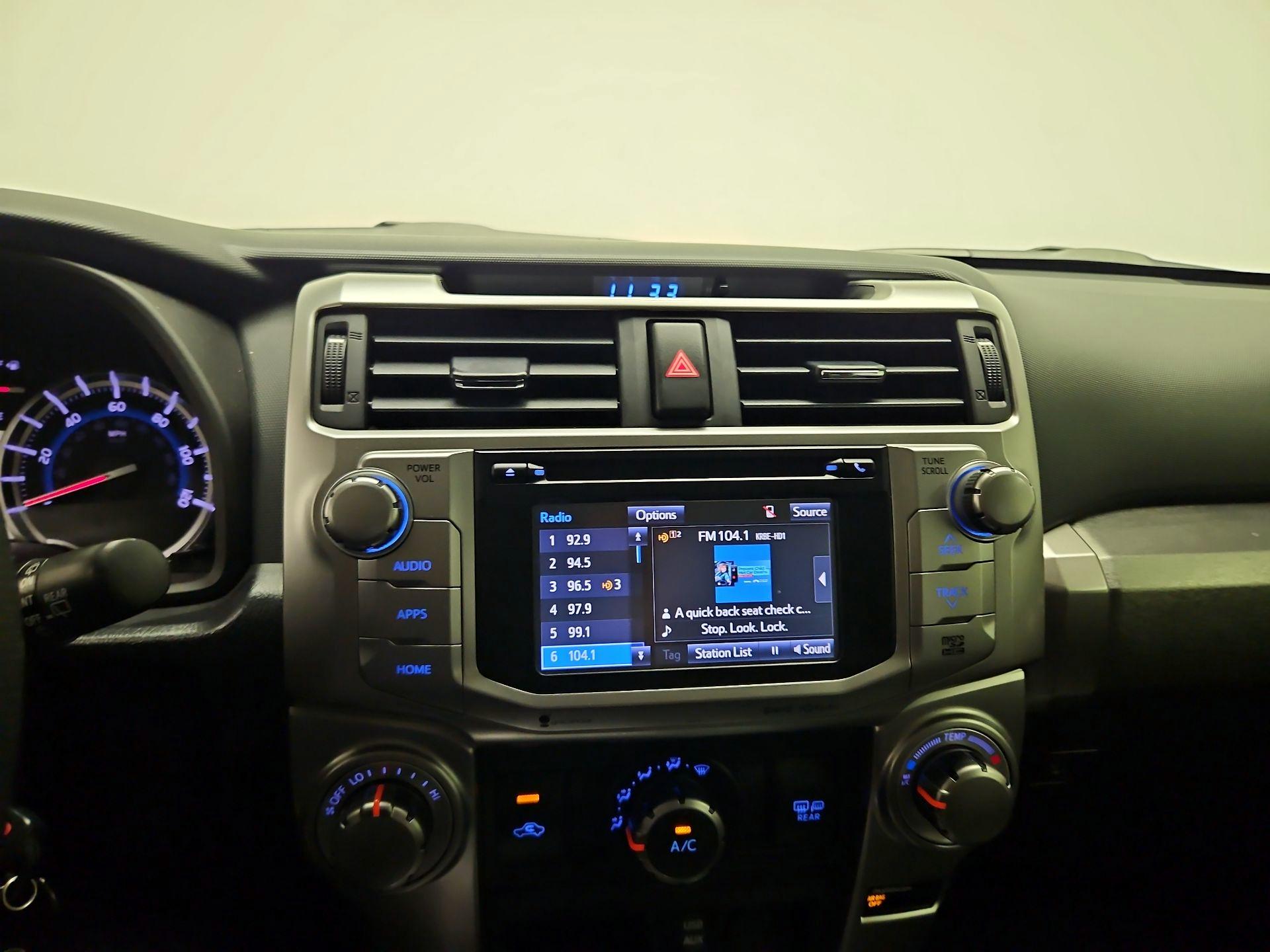 Thumbnail: 2019 Toyota 4Runner - 14