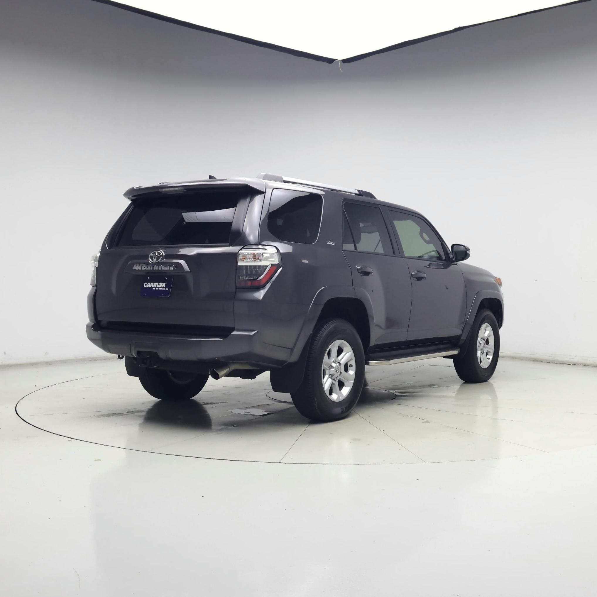Thumbnail: 2019 Toyota 4Runner - 8