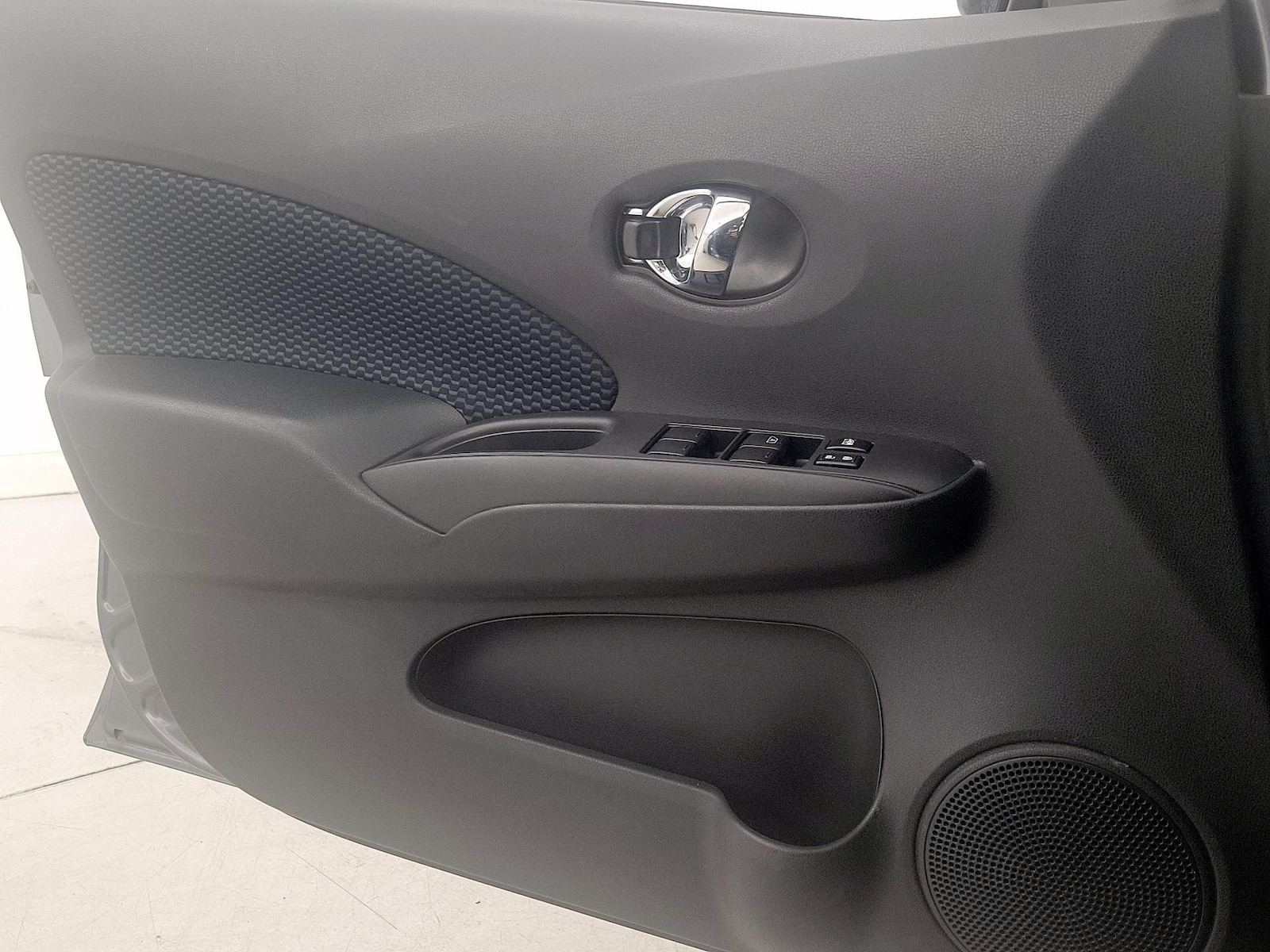 2017 Nissan Versa Note SV - Photo 13