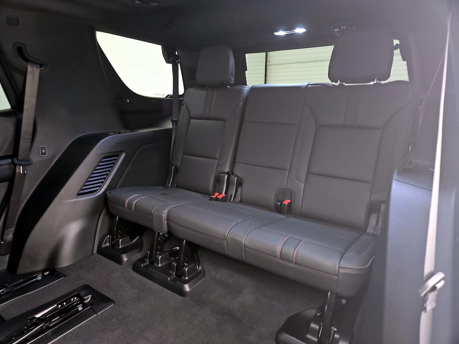 2025 Chevrolet Tahoe RST - Photo 23