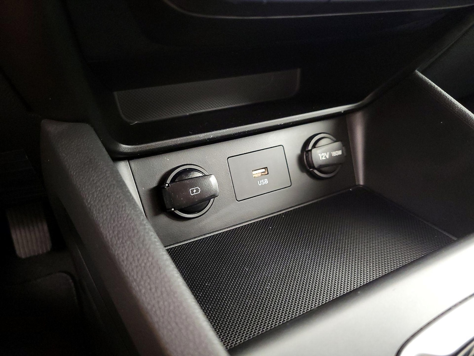 2023 Hyundai Kona SEL - Photo 19
