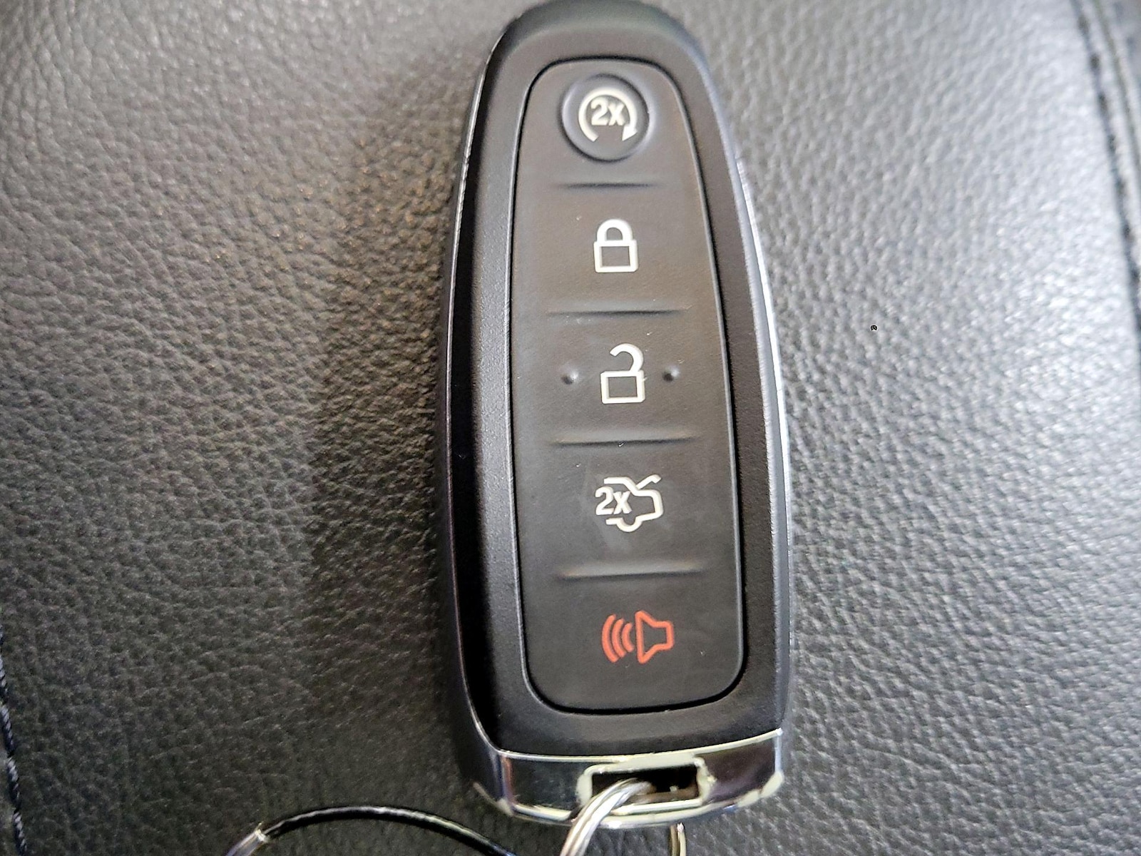 2016 Ford C-Max Energi SEL - Photo 24