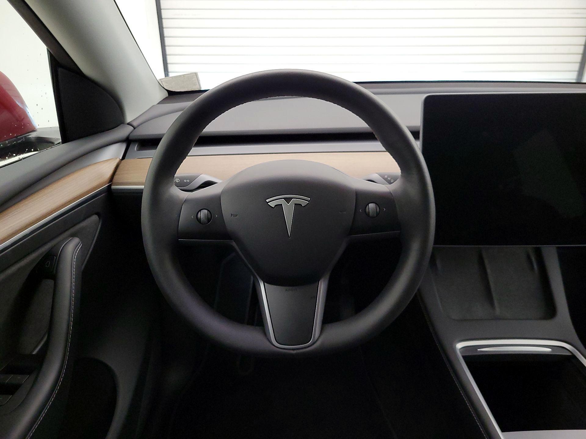 Thumbnail: 2022 Tesla Model Y - 10