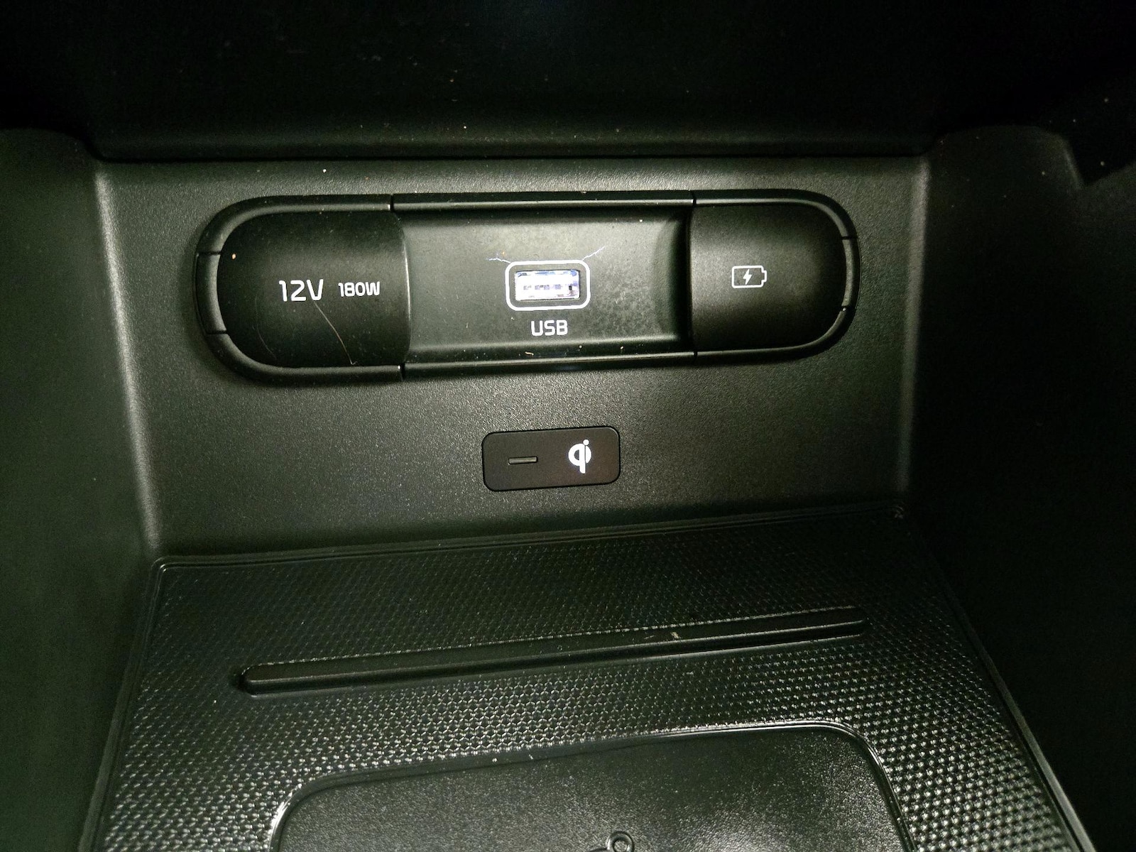 2022 Kia Telluride S - Photo 20