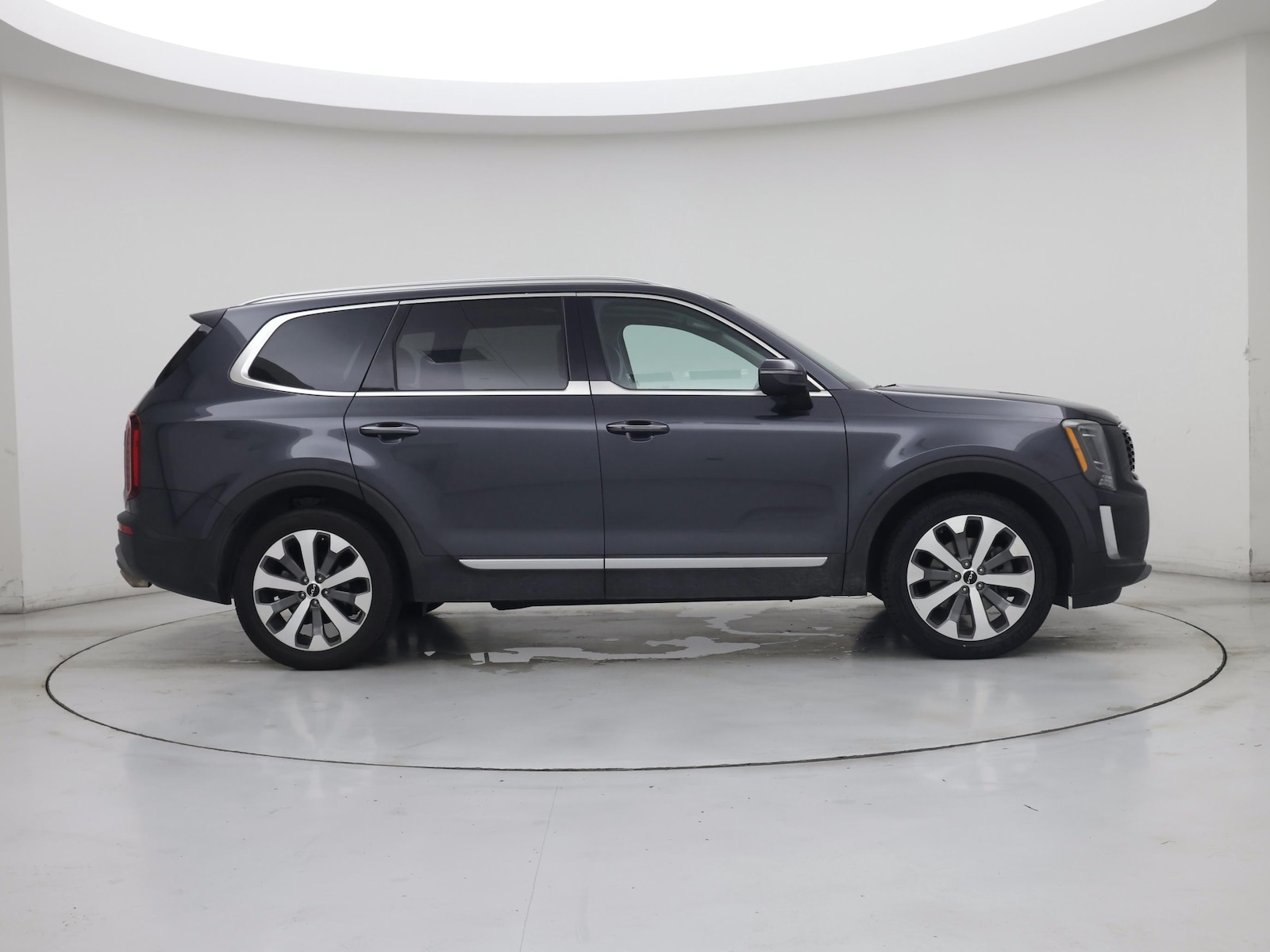 2022 Kia Telluride S - Photo 8