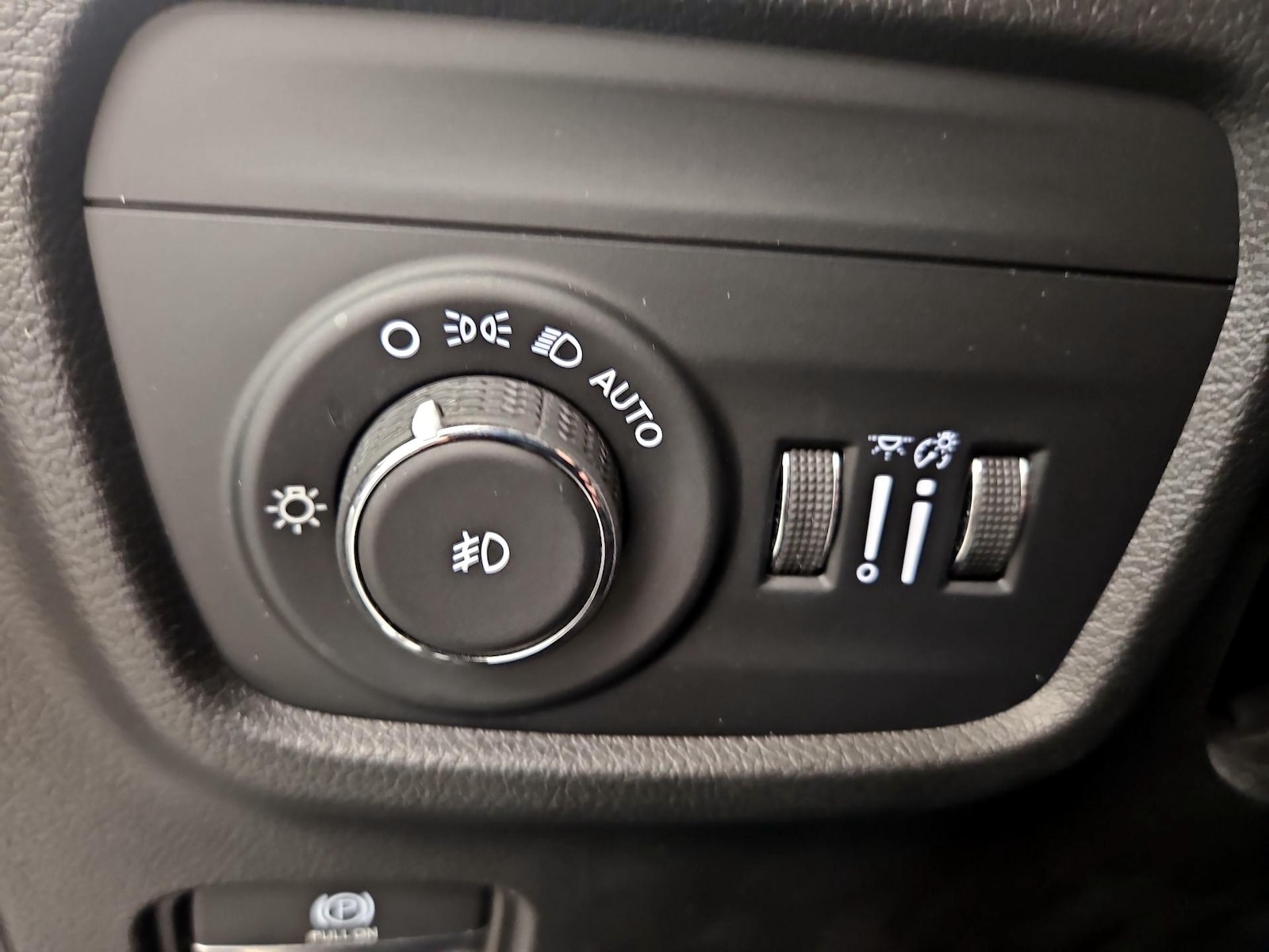 2022 Jeep Grand Cherokee Overland - Photo 14