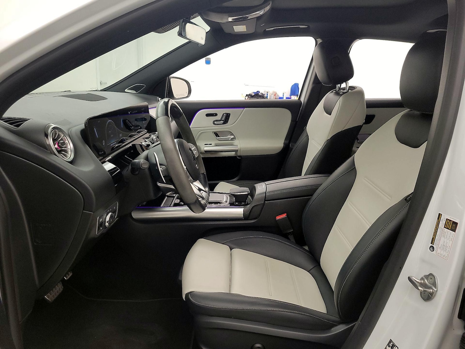 2023 Mercedes-Benz GLA Base - Photo 12