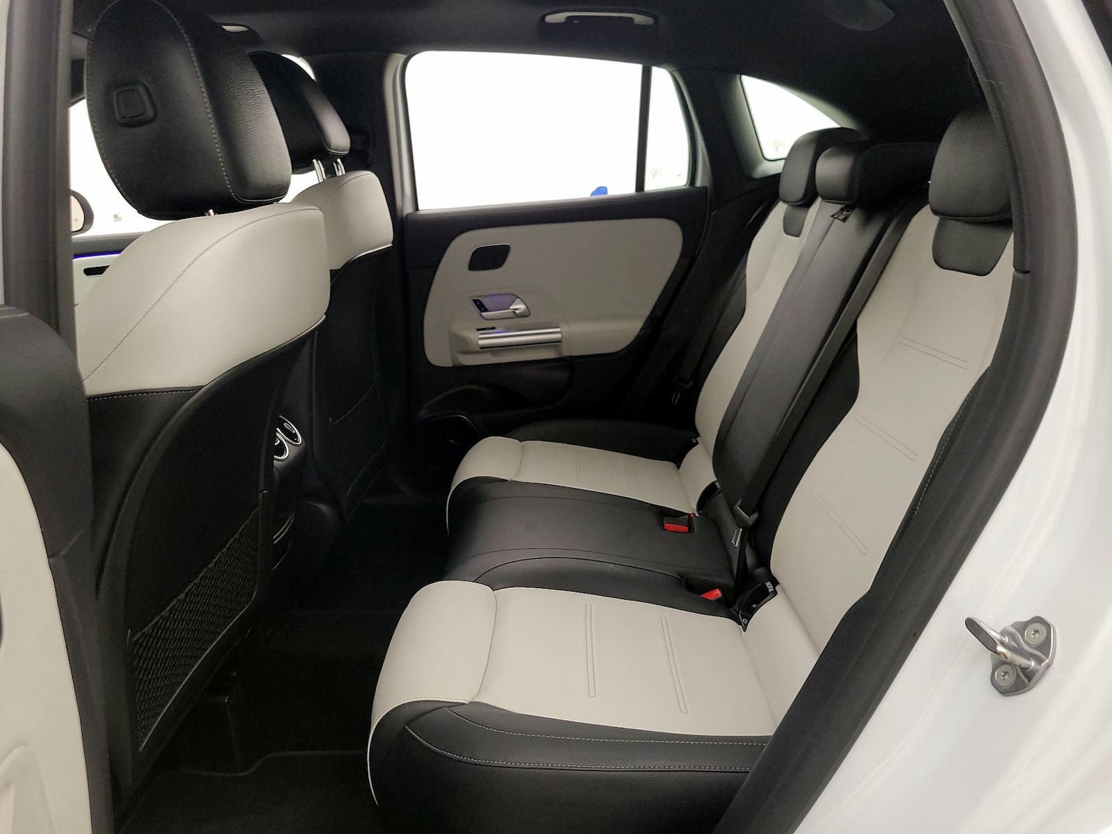 2023 Mercedes-Benz GLA Base - Photo 22