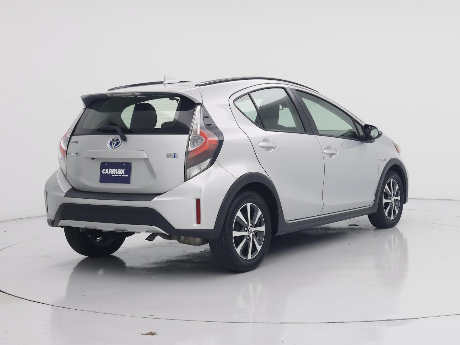 2018 Toyota Prius c One - Photo 9