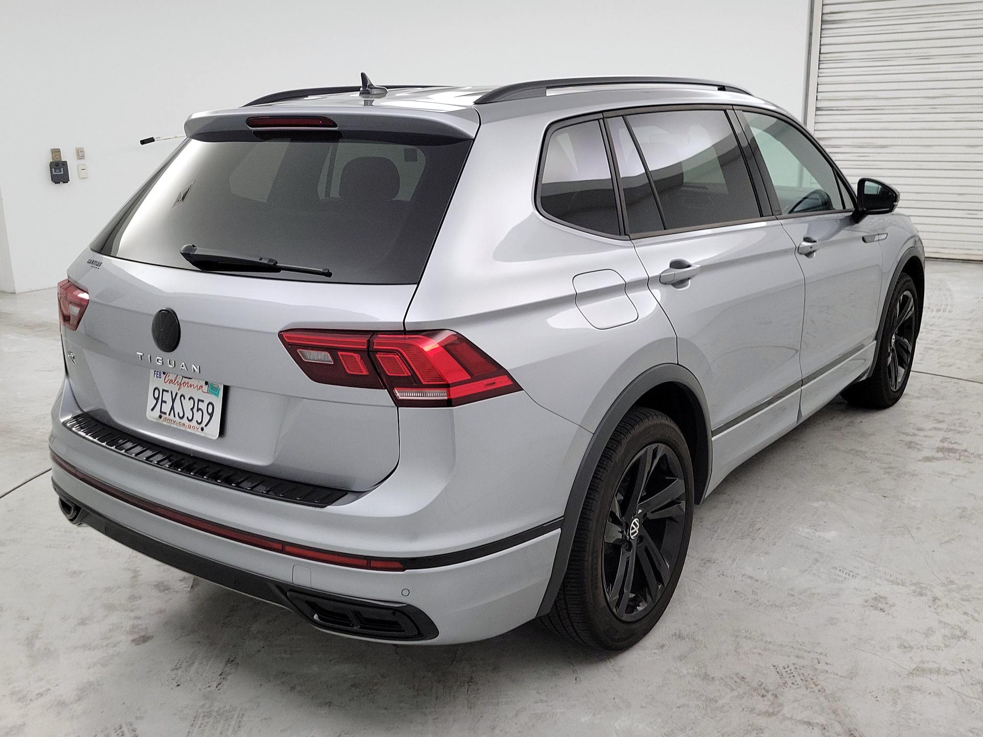 Thumbnail: 2023 Volkswagen Tiguan - 5