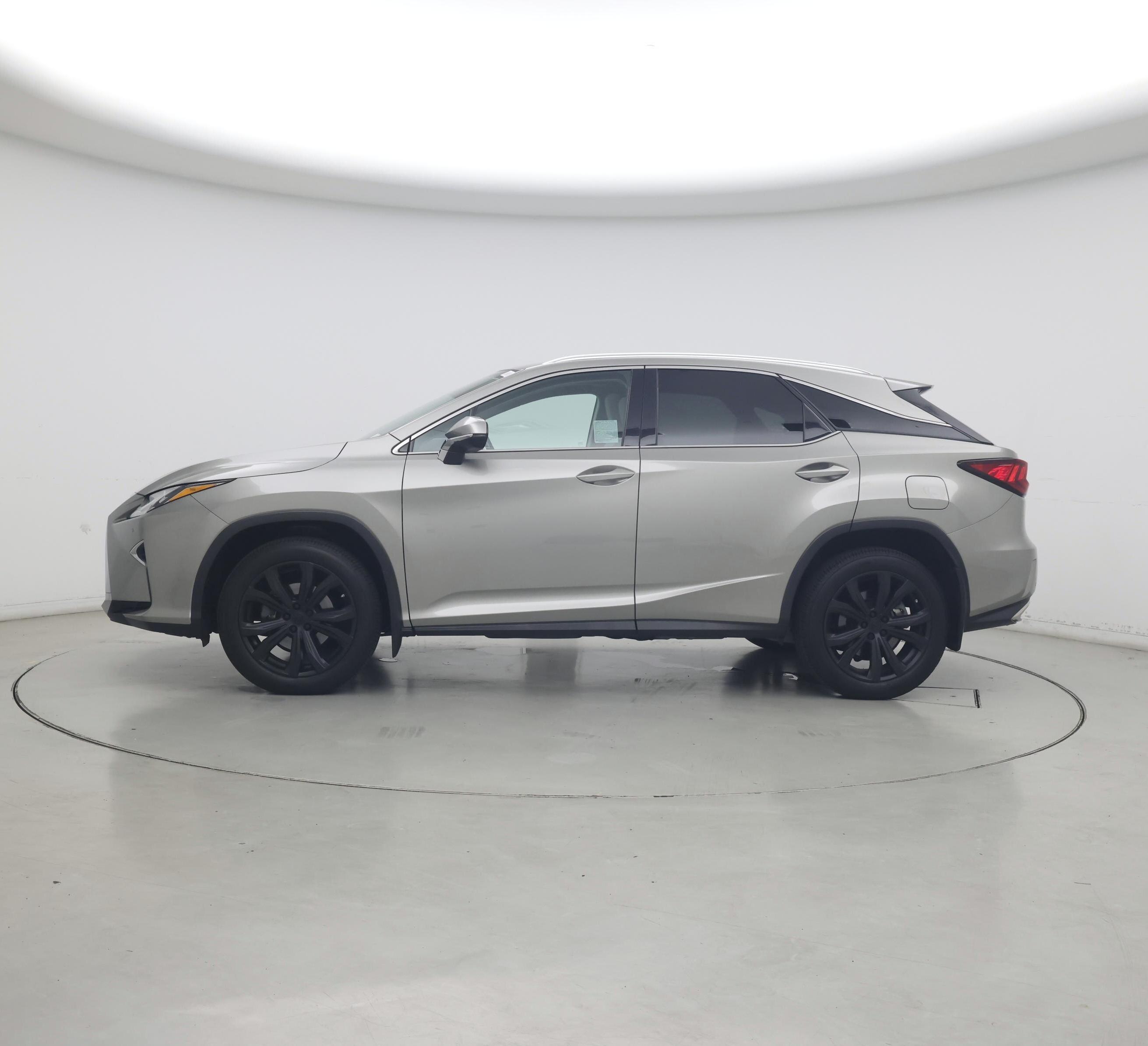 Thumbnail: 2017 Lexus RX - 3