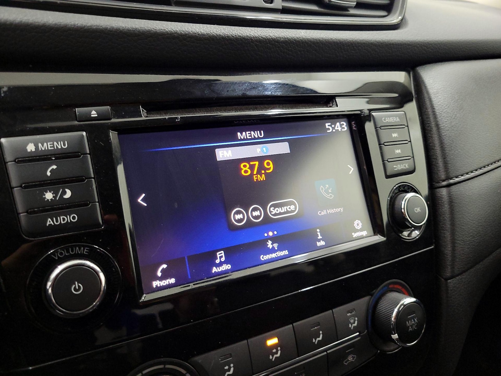 2020 Nissan Rogue S - Photo 16