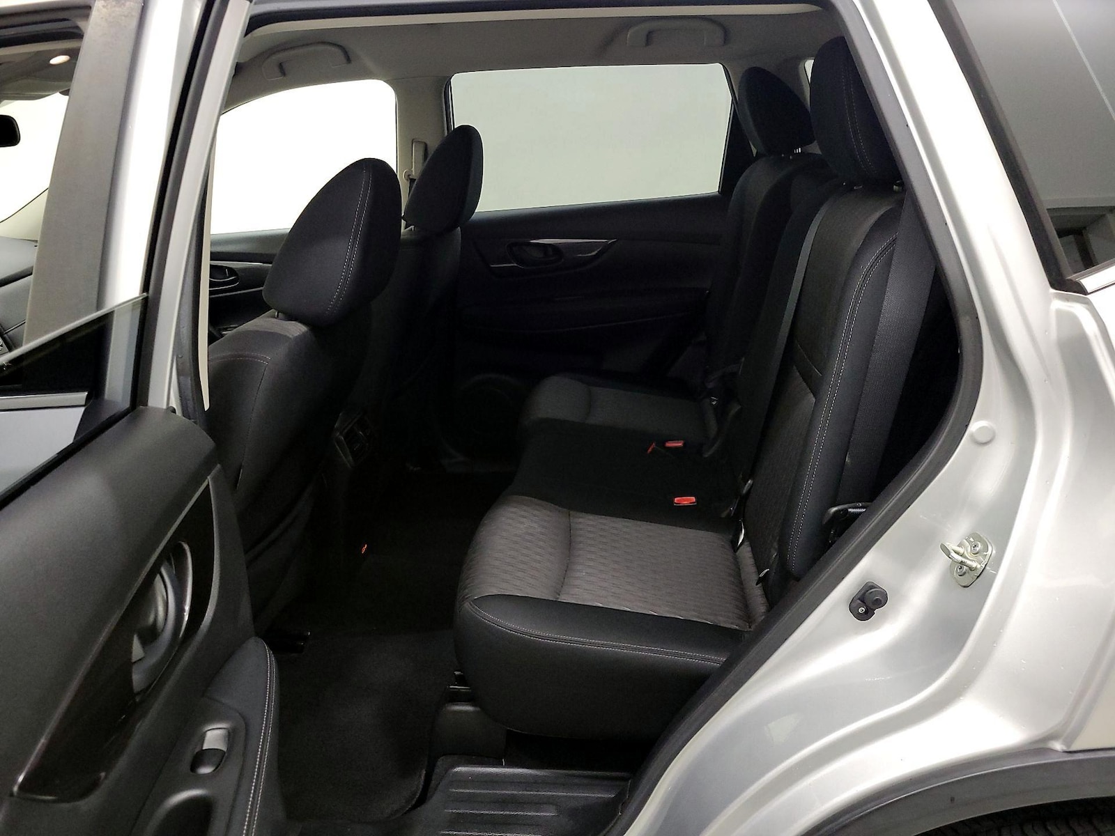 2020 Nissan Rogue S - Photo 20