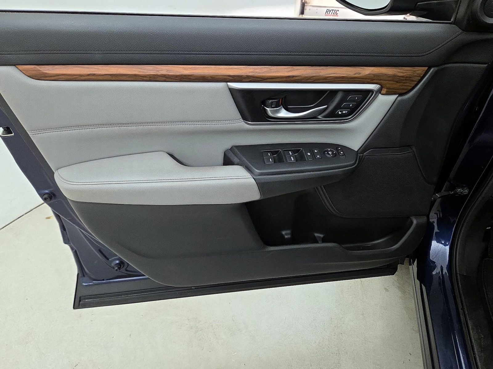 2018 Honda CR-V EX-L - Photo 13