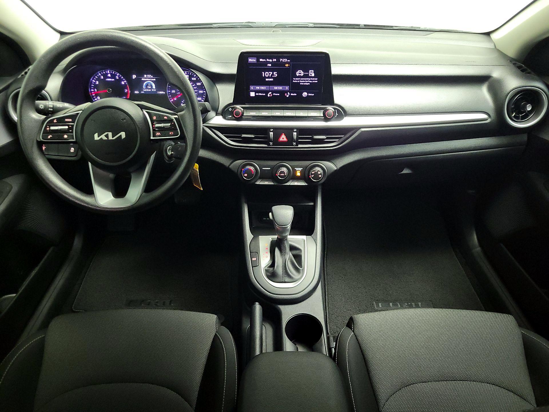 Thumbnail: 2024 Kia Forte - 9