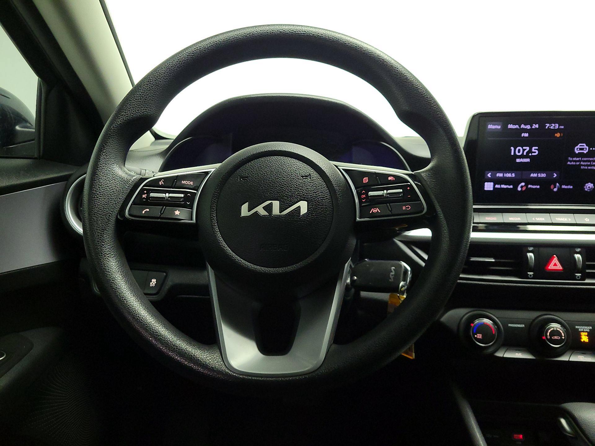 Thumbnail: 2024 Kia Forte - 10