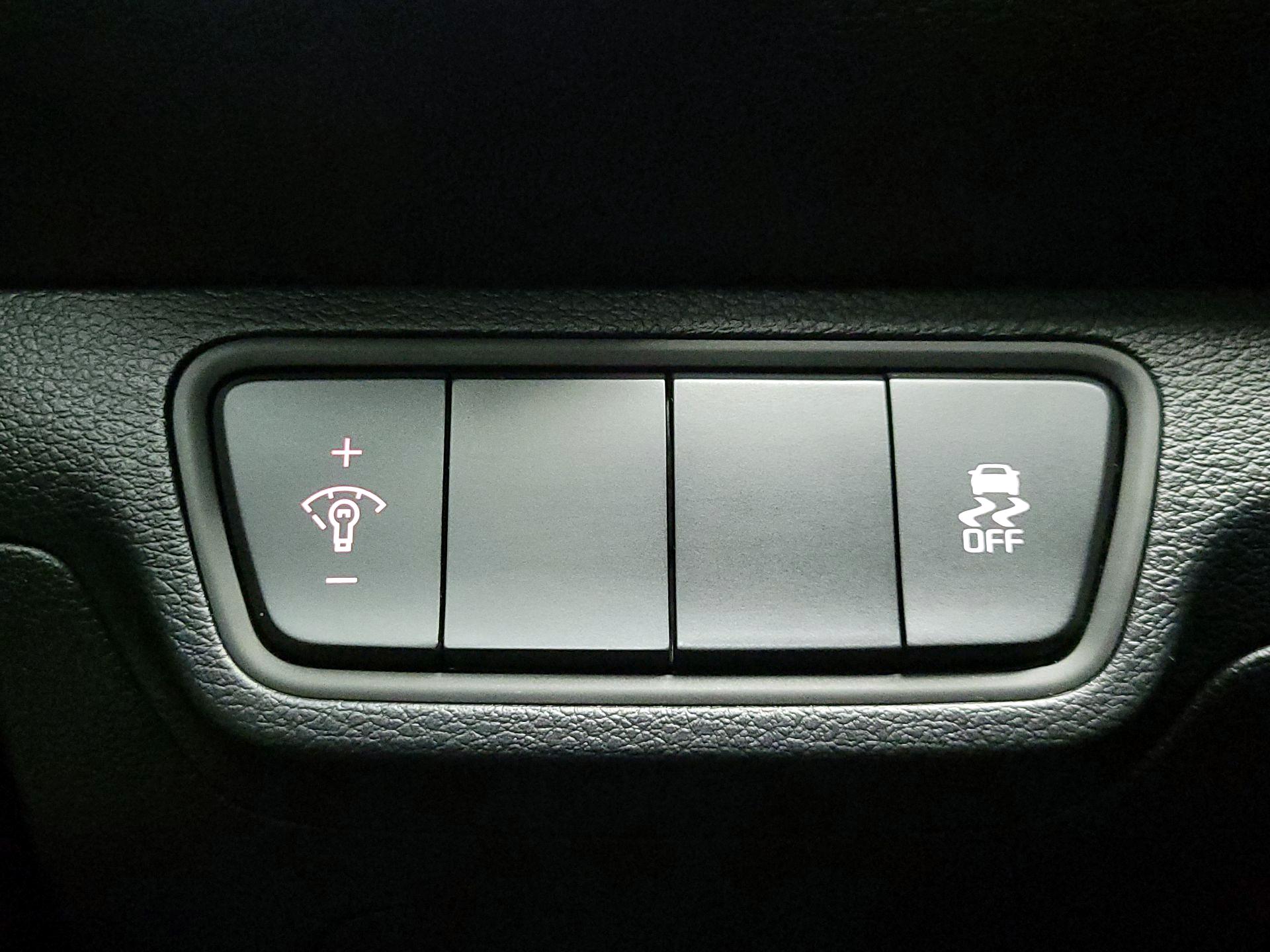 Thumbnail: 2024 Kia Forte - 13
