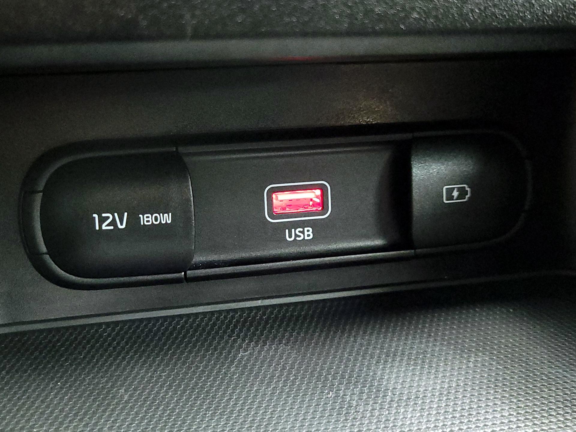 Thumbnail: 2024 Kia Forte - 18