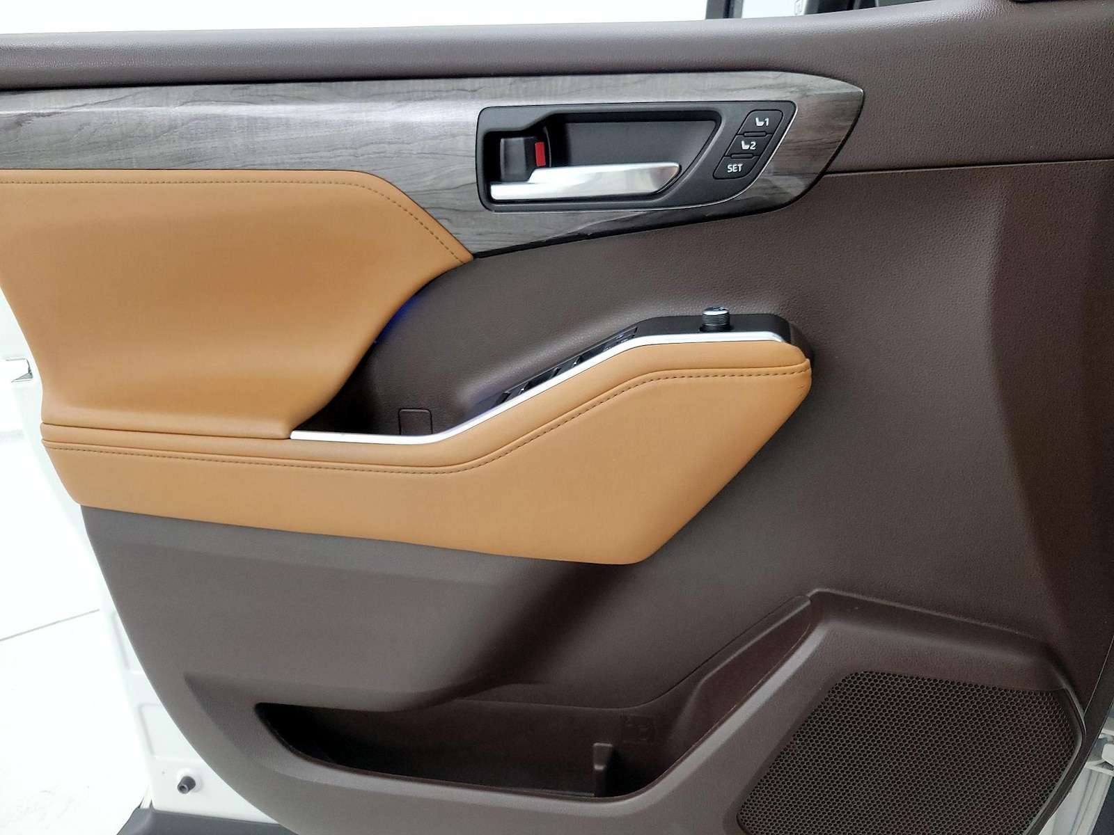 2021 Toyota Highlander Platinum - Photo 13