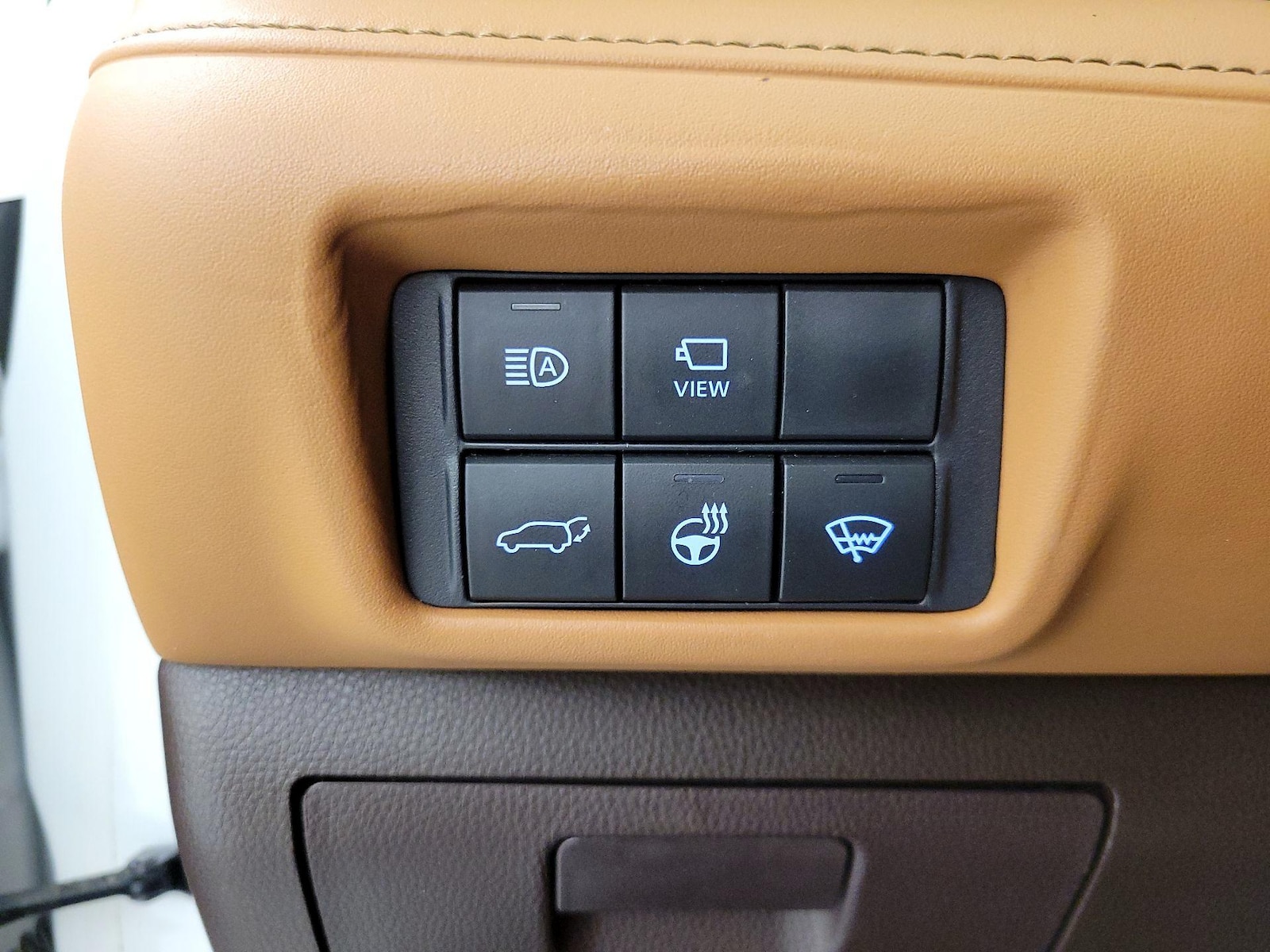 2021 Toyota Highlander Platinum - Photo 14