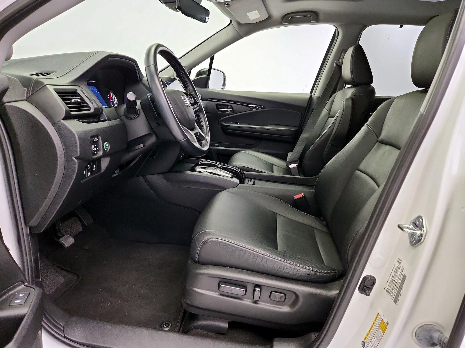 2021 Honda Pilot Touring - Photo 12