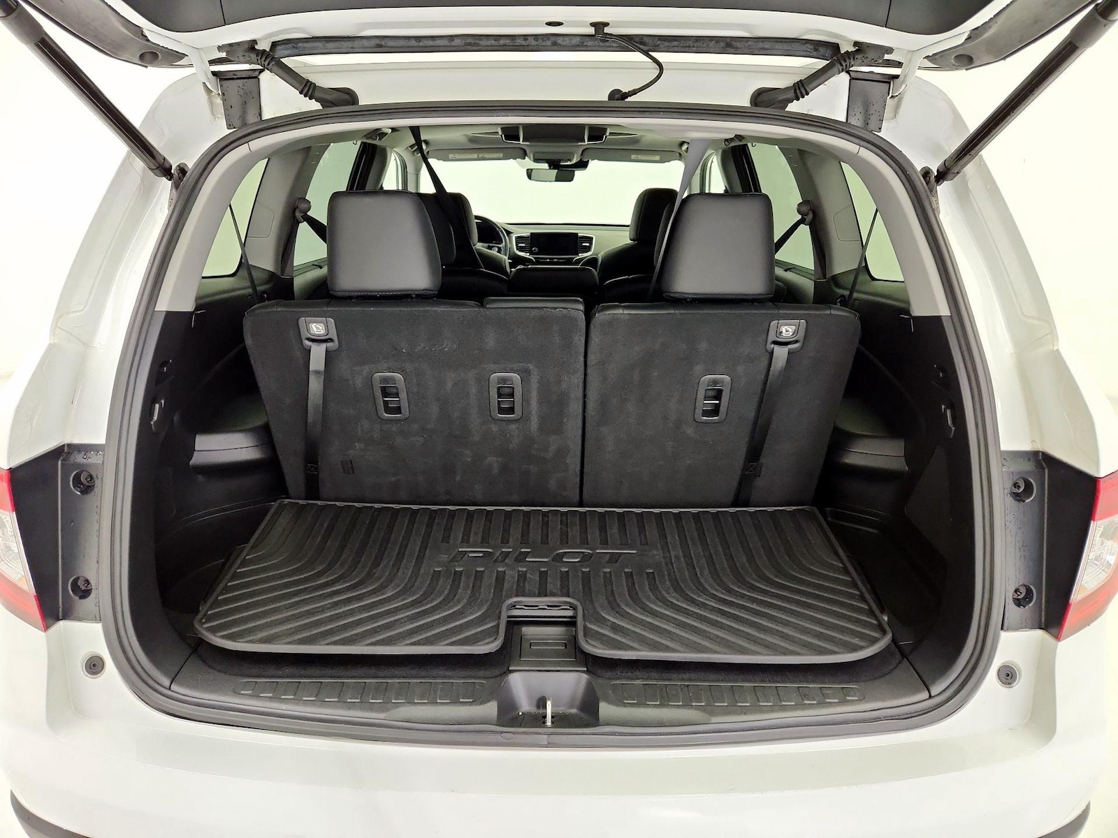 2021 Honda Pilot Touring - Photo 24