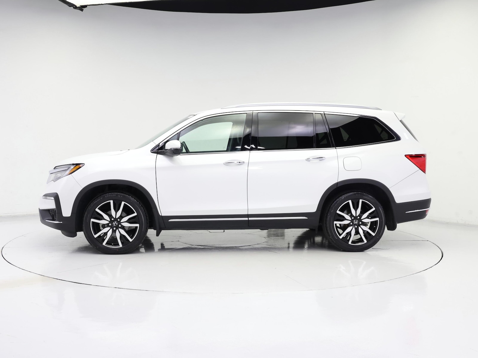 2021 Honda Pilot Touring - Photo 4