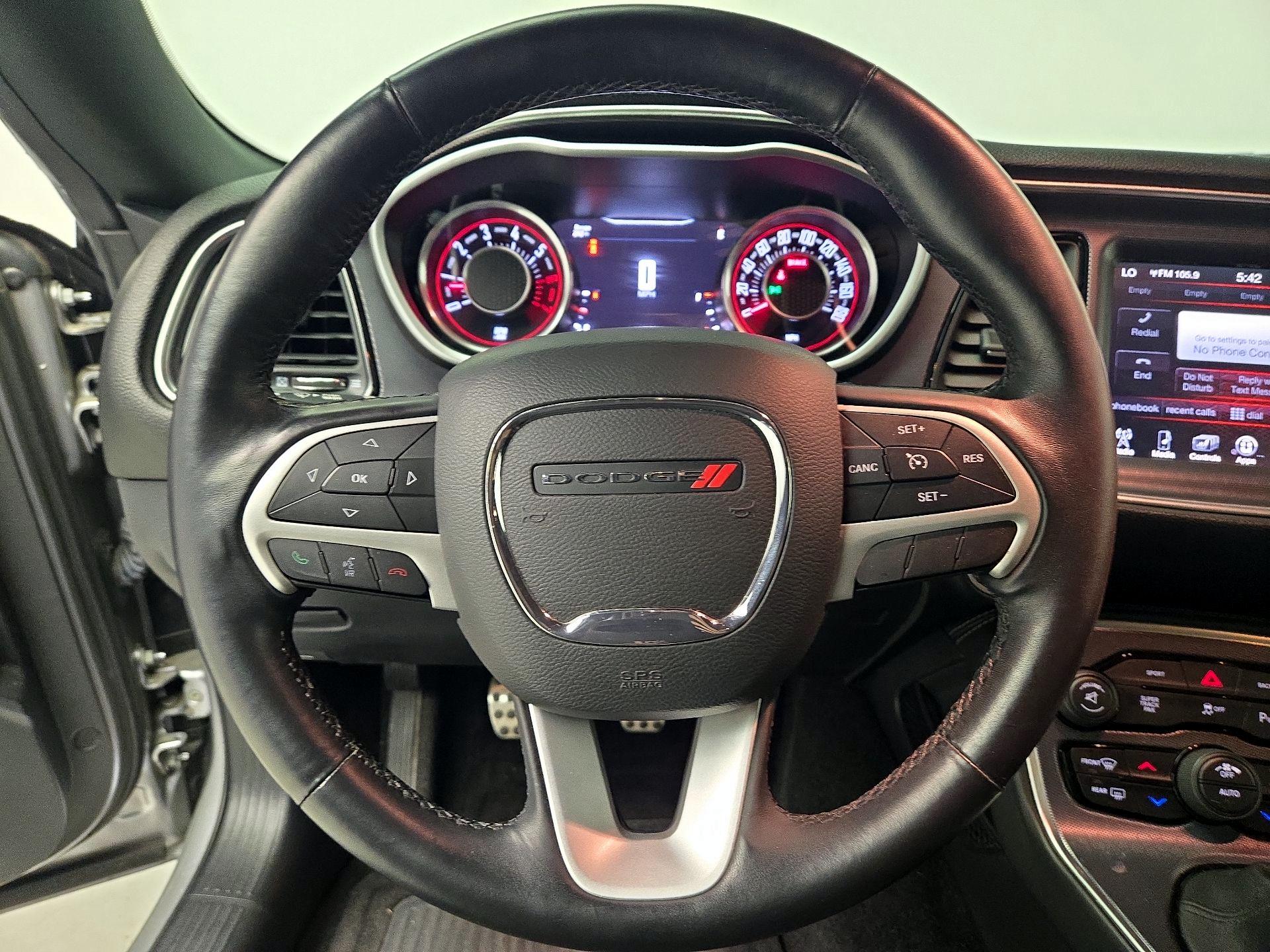 Thumbnail: 2015 Dodge Challenger - 10