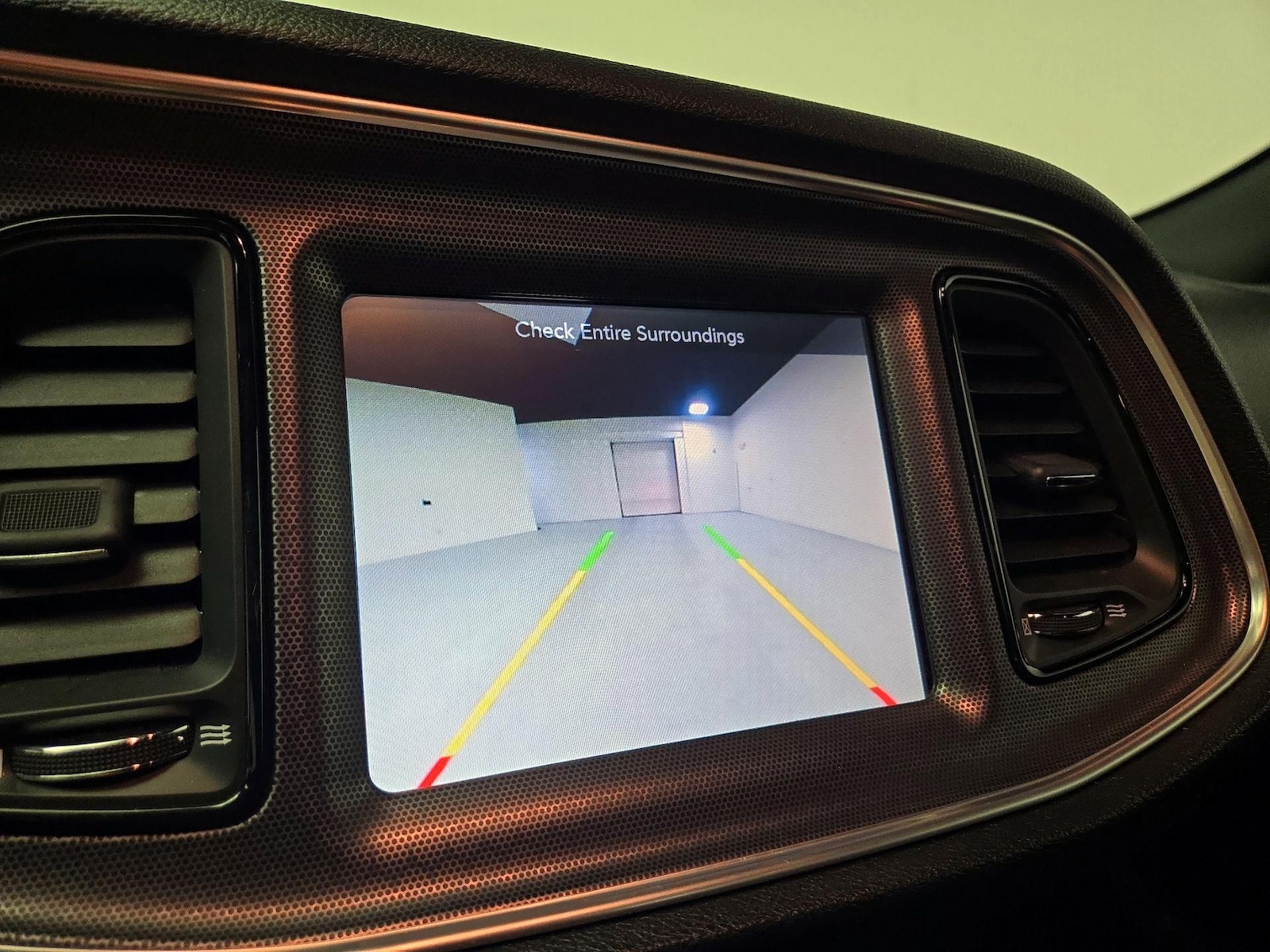 2015 Dodge Challenger Scat Pack - Photo 16