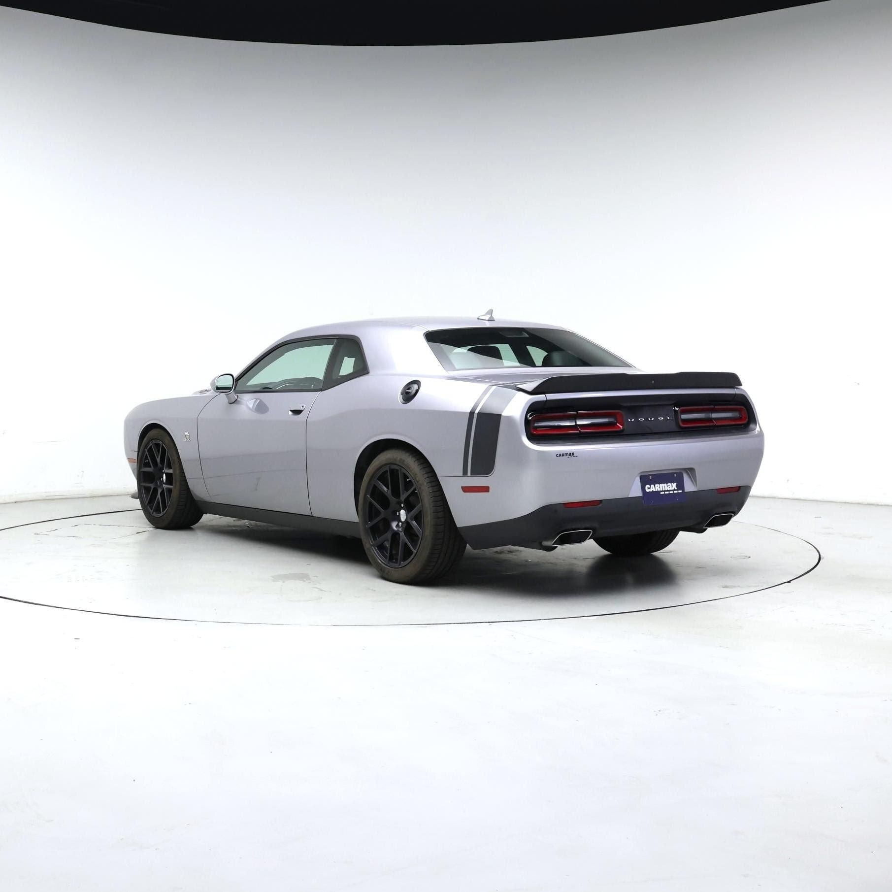 Thumbnail: 2015 Dodge Challenger - 2