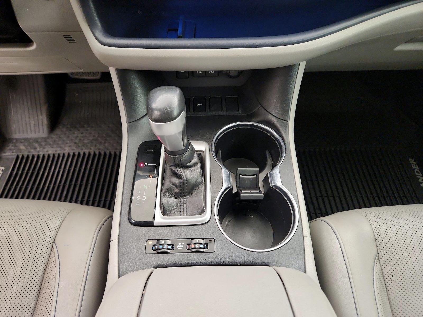 2019 Toyota Highlander Limited - Photo 19