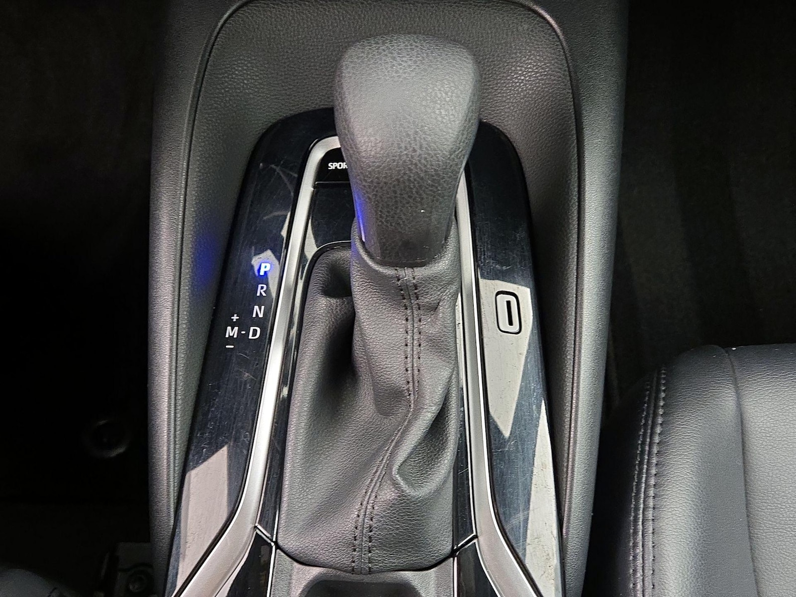 2021 Toyota Corolla XSE - Photo 18