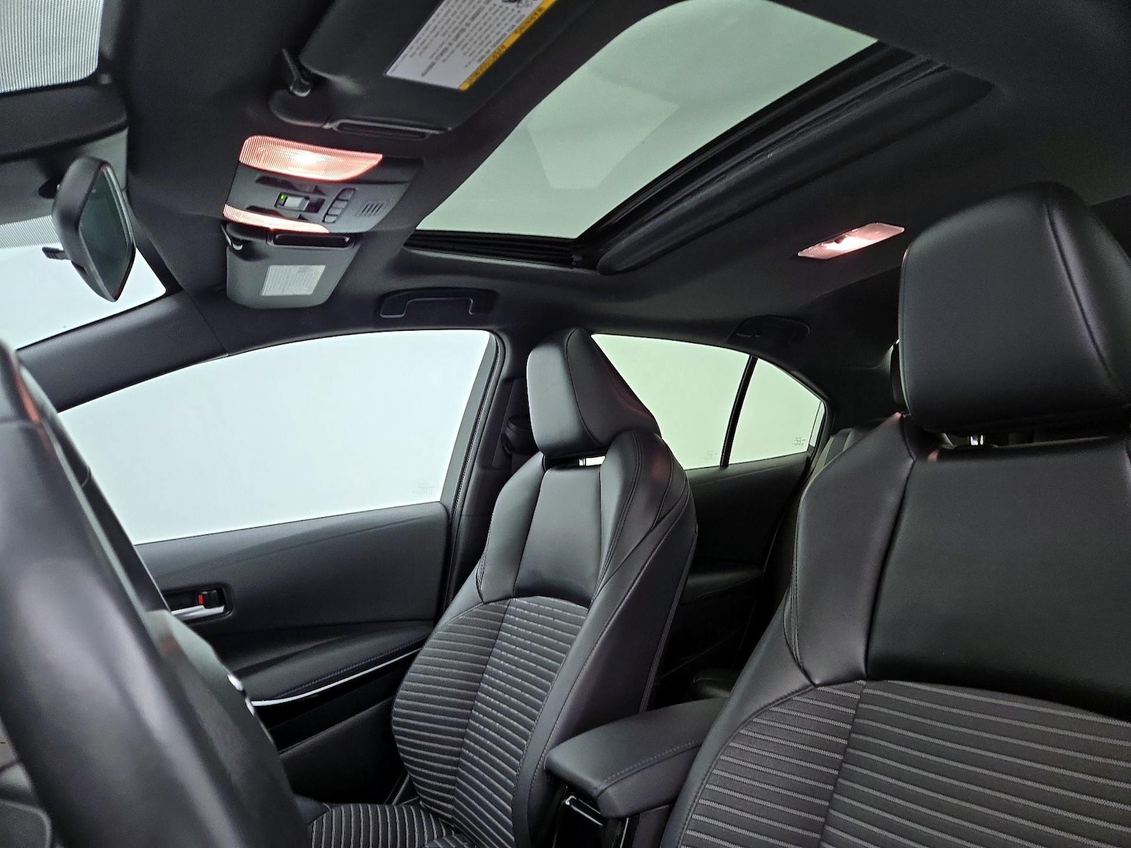 2021 Toyota Corolla XSE - Photo 20