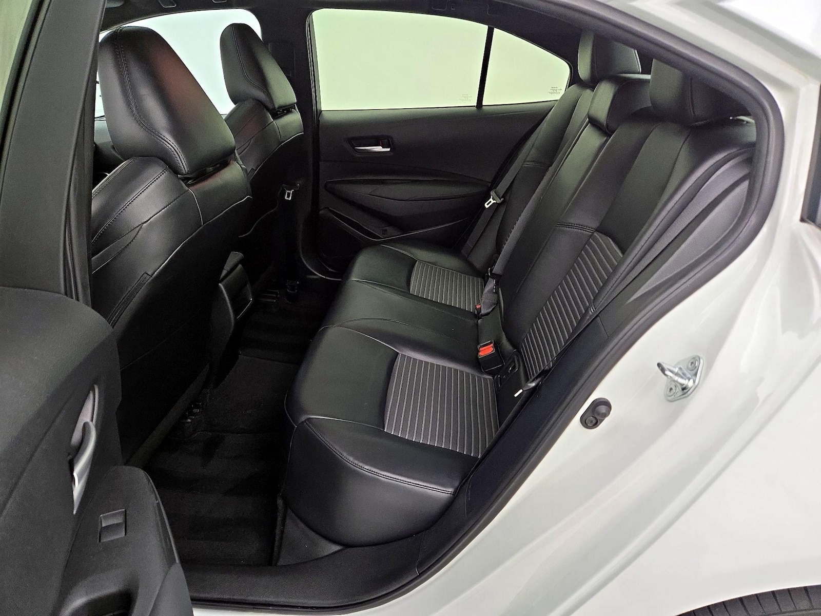 2021 Toyota Corolla XSE - Photo 21