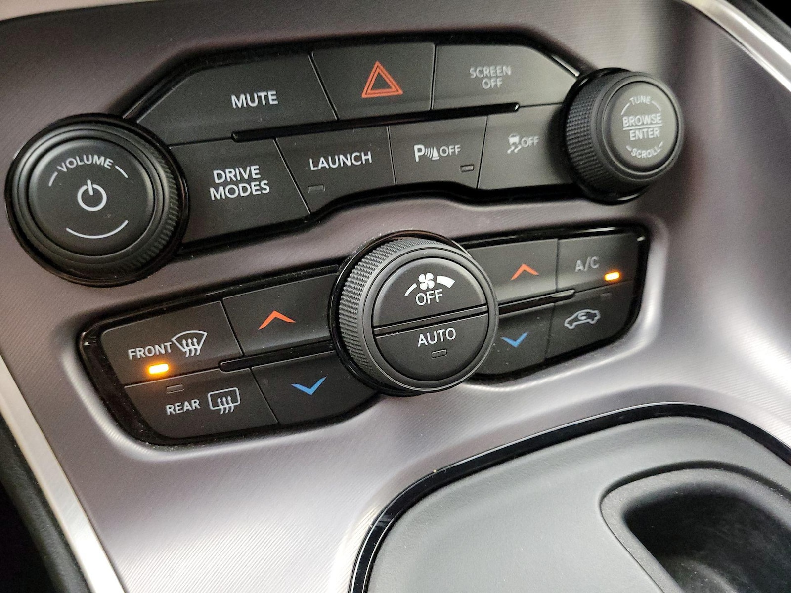 2022 Dodge Challenger R/T - Photo 18
