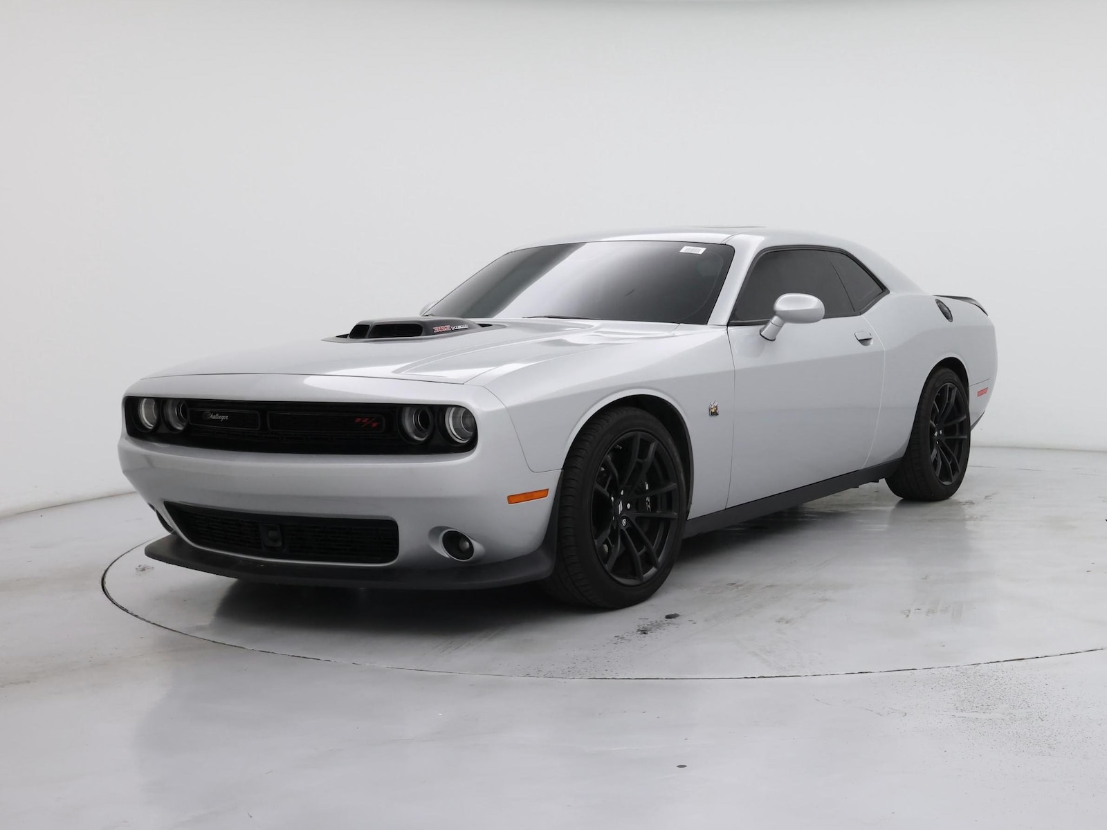 2022 Dodge Challenger R/T - Photo 5
