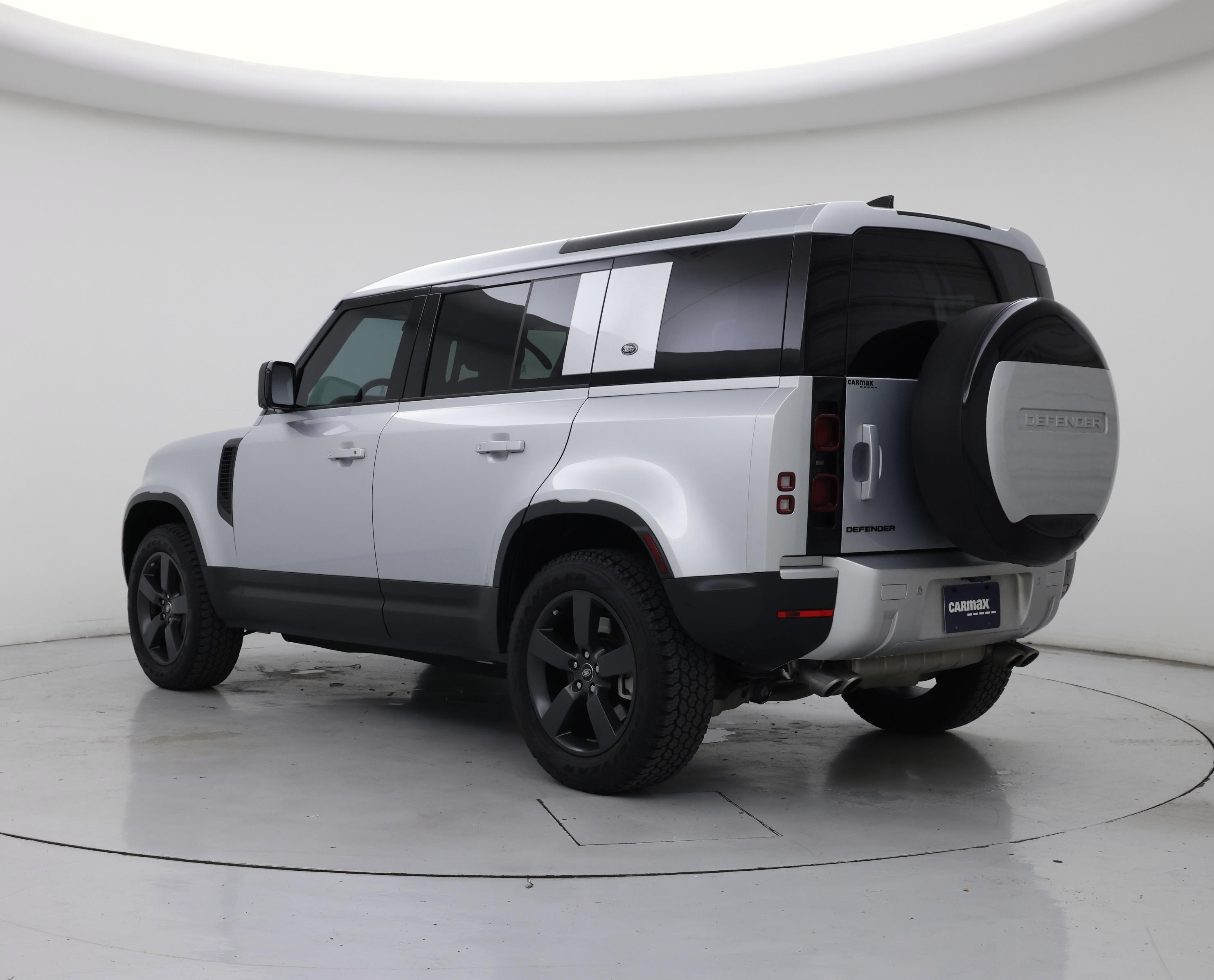 Thumbnail: 2024 Land Rover Defender - 2