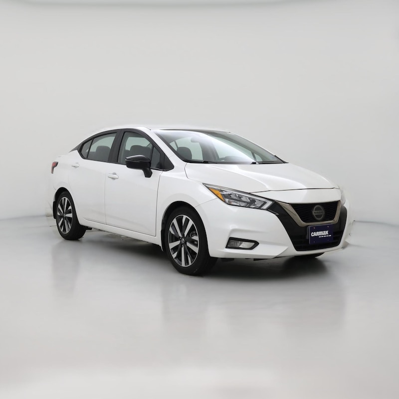 2020 Nissan Versa SR